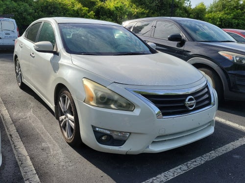 2013 Nissan Altima 3.5 SV