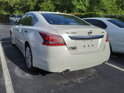 2013 Nissan Altima 3.5 SV