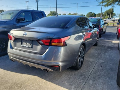 2022 Nissan Altima 2.5 SR