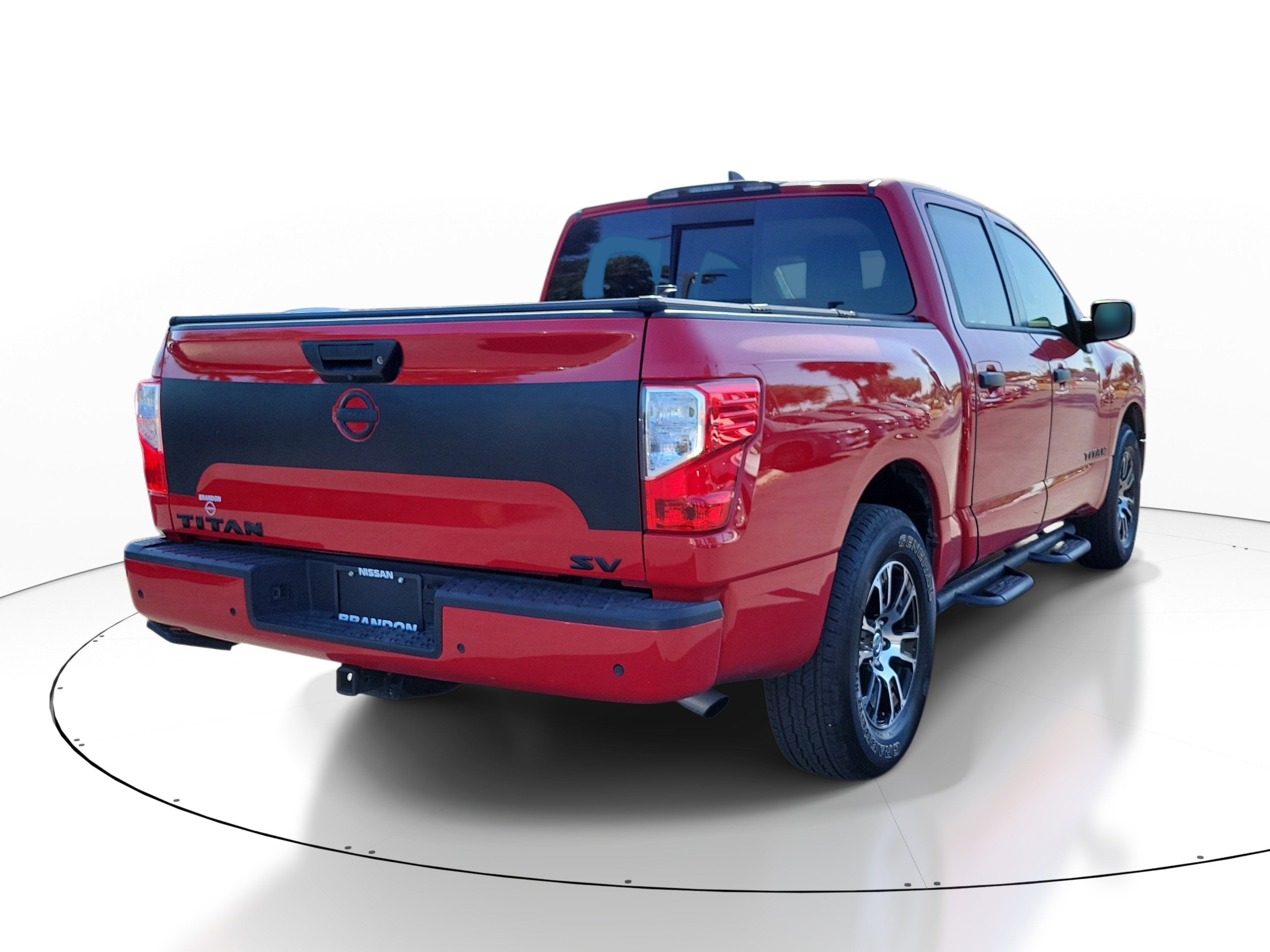 2022 Nissan Titan SV