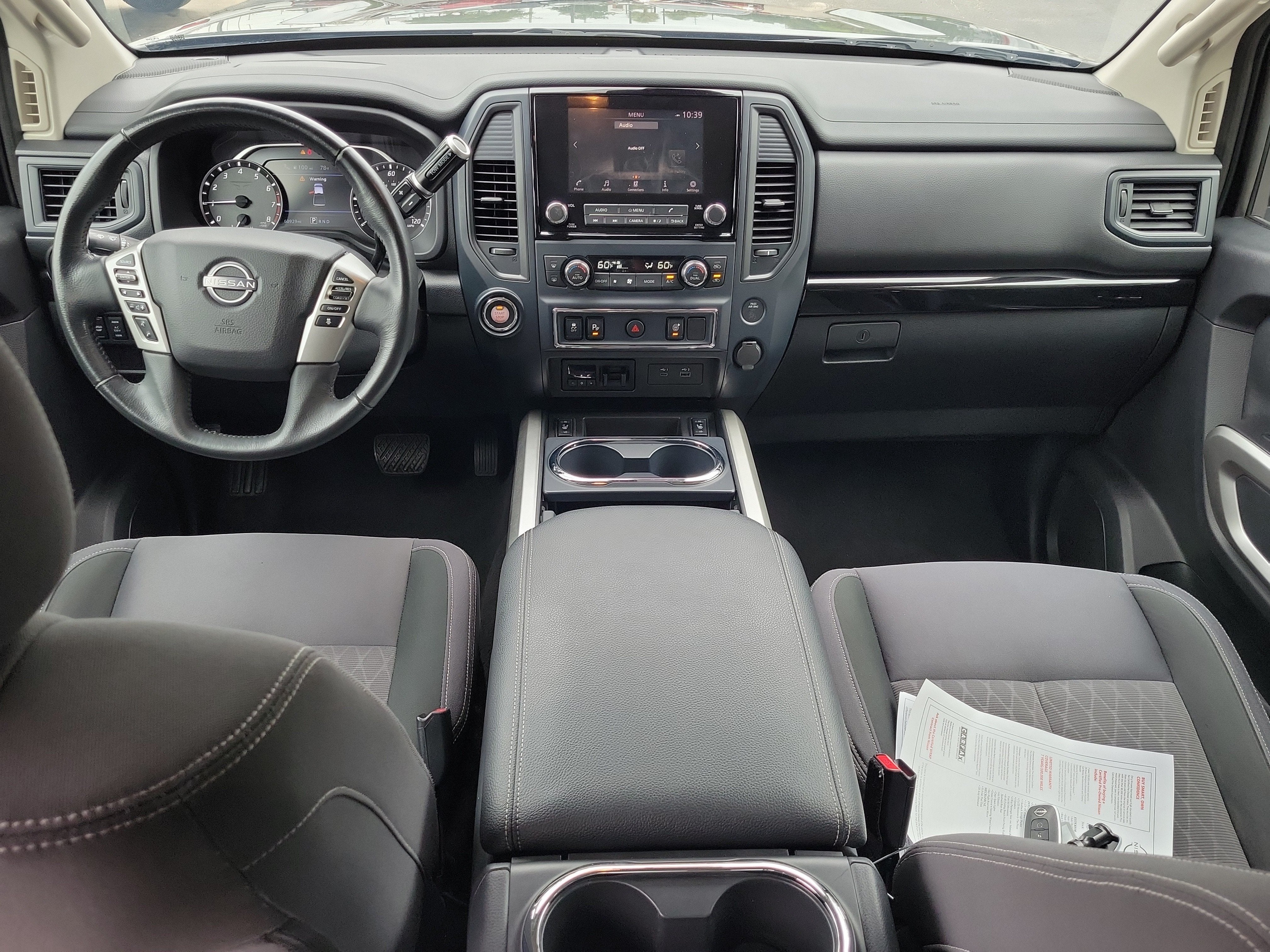 2023 Nissan Titan SV