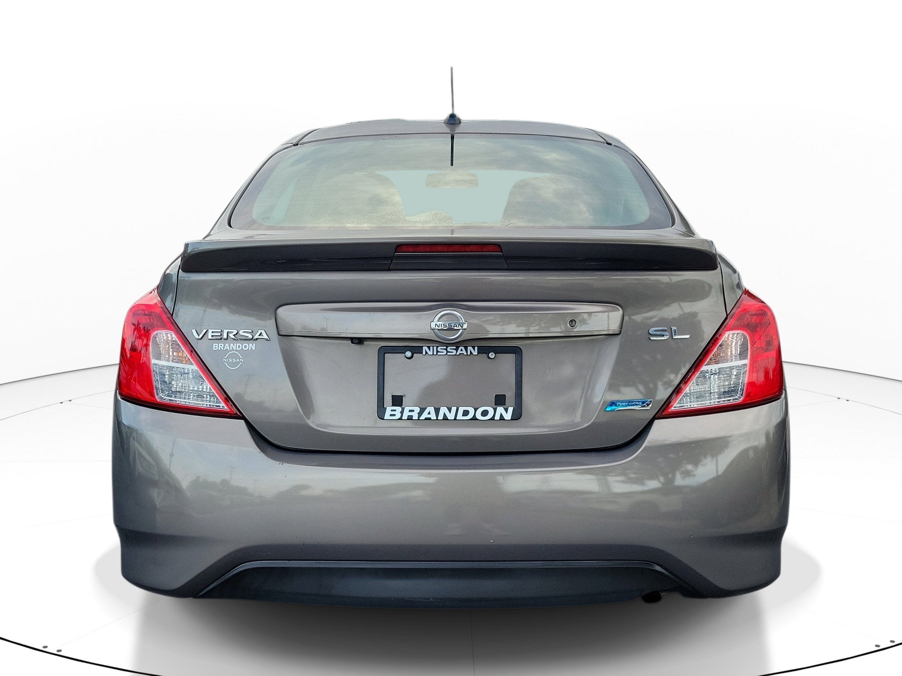 2016 Nissan Versa SL