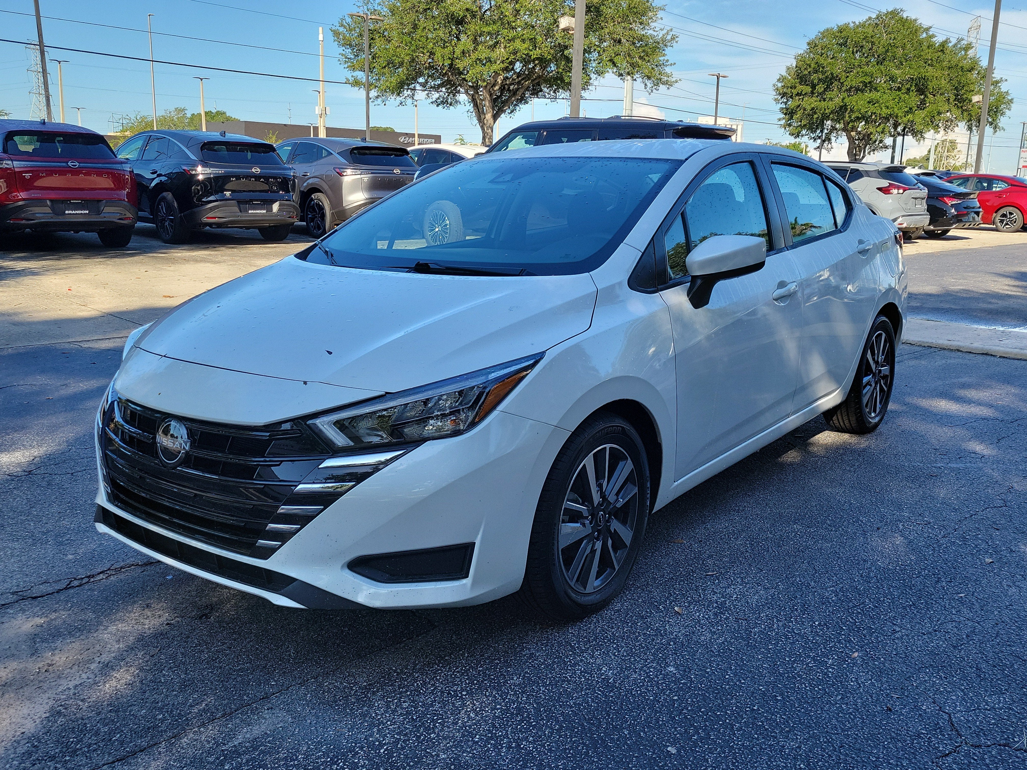 2025 Nissan Versa SV
