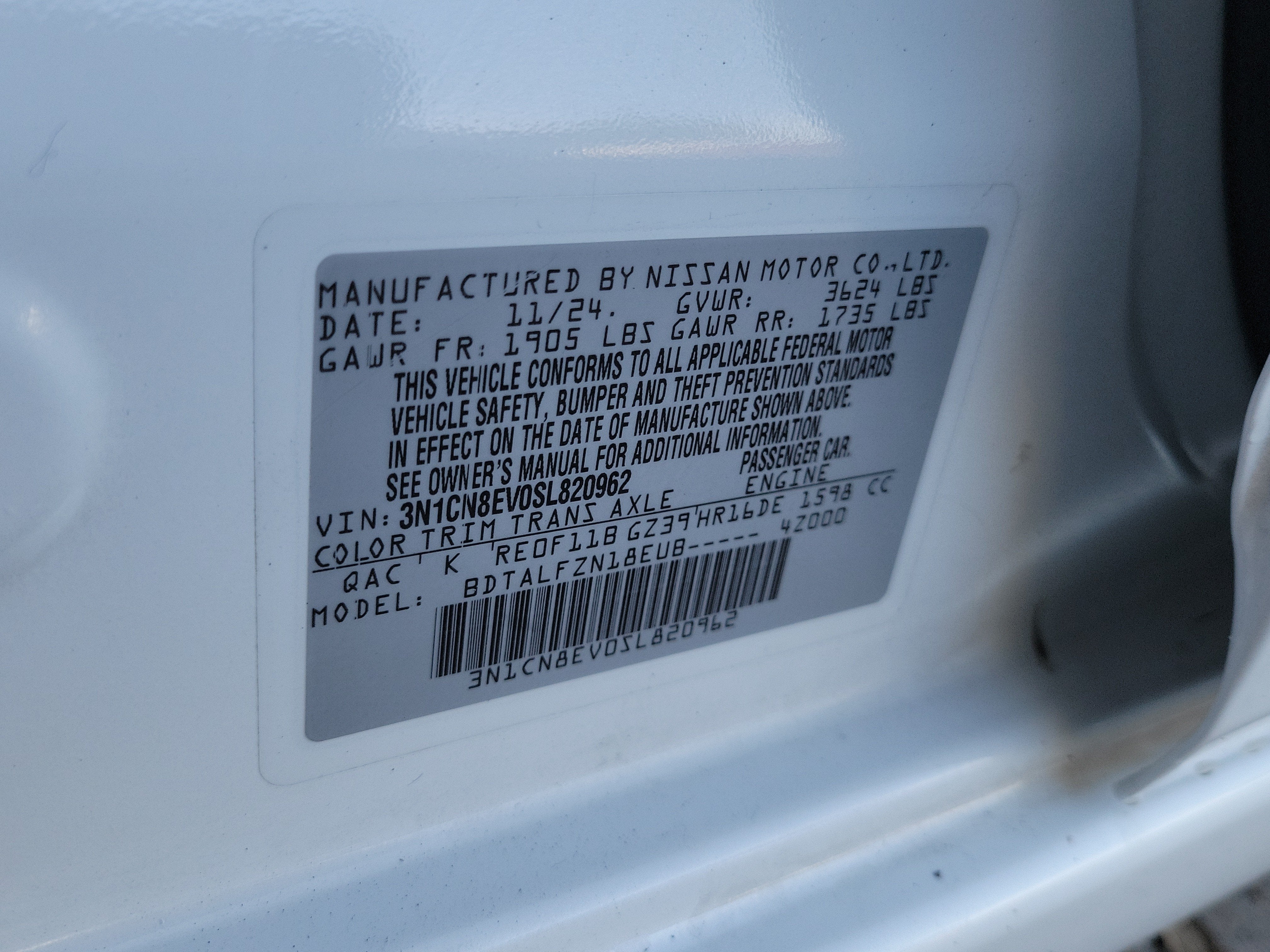 2025 Nissan Versa SV