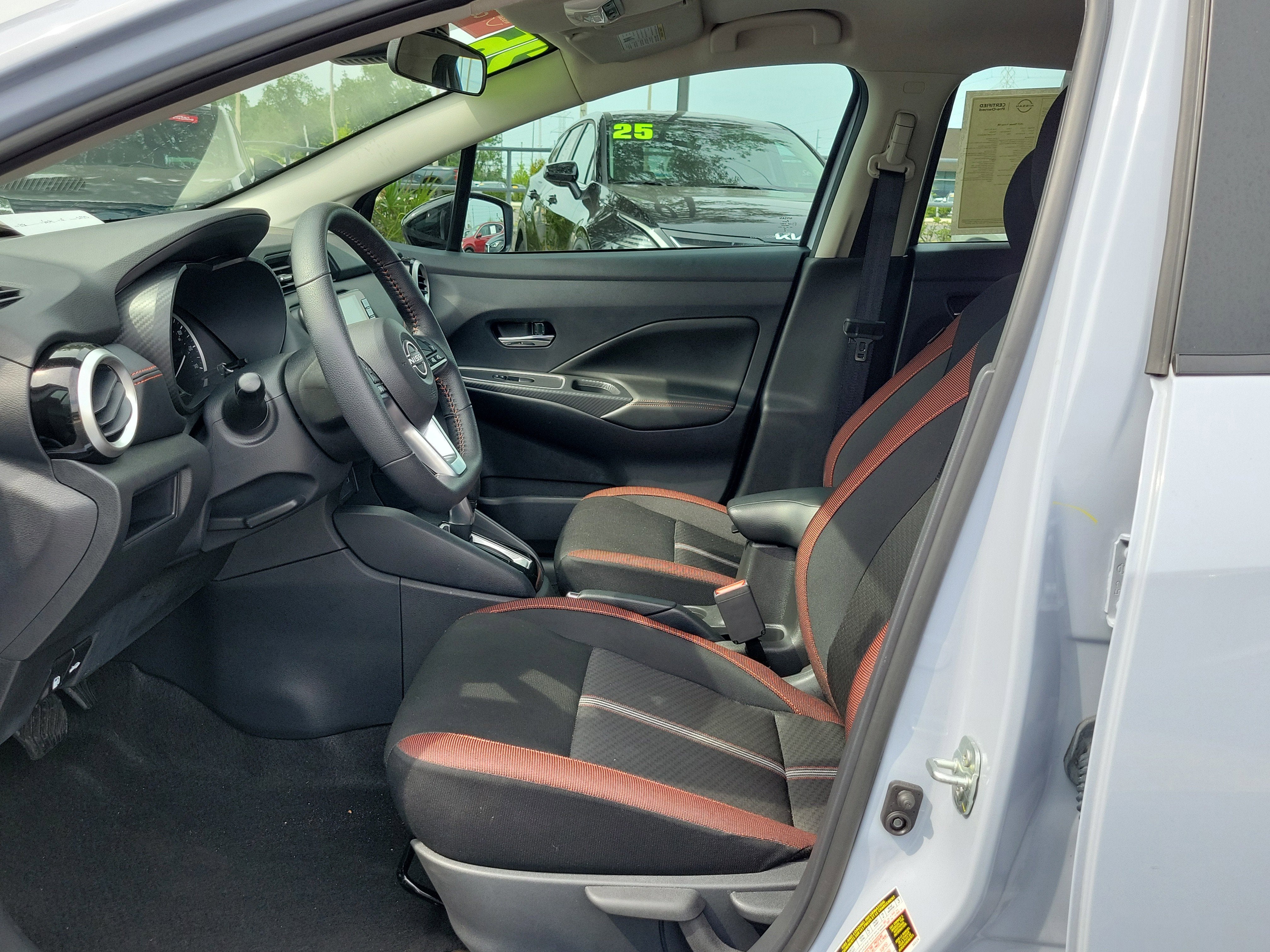 2025 Nissan Versa SR