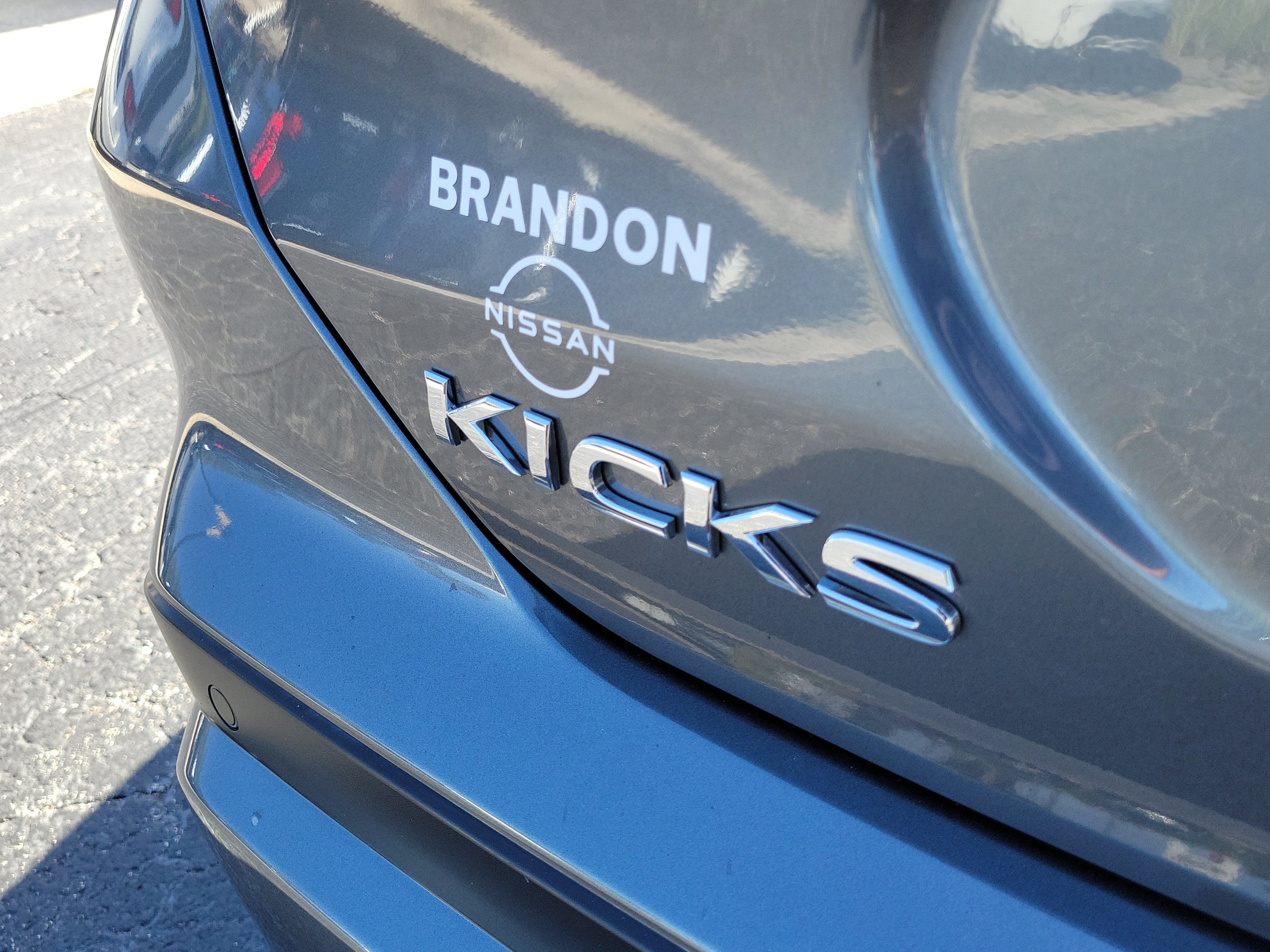 2025 Nissan Kicks Play S