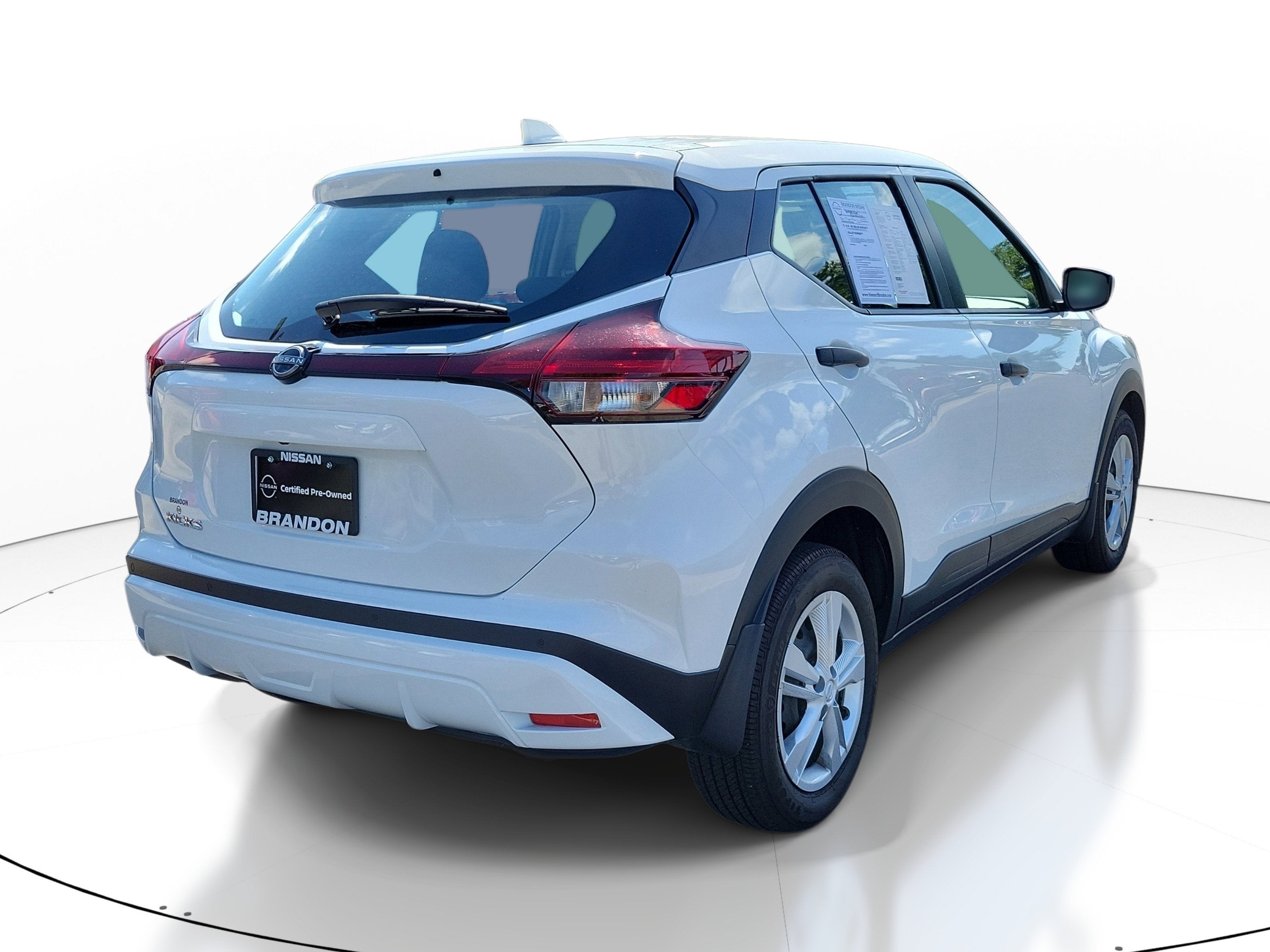 2024 Nissan Kicks S