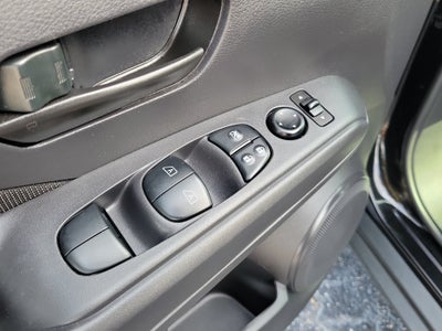 2023 Nissan Kicks S