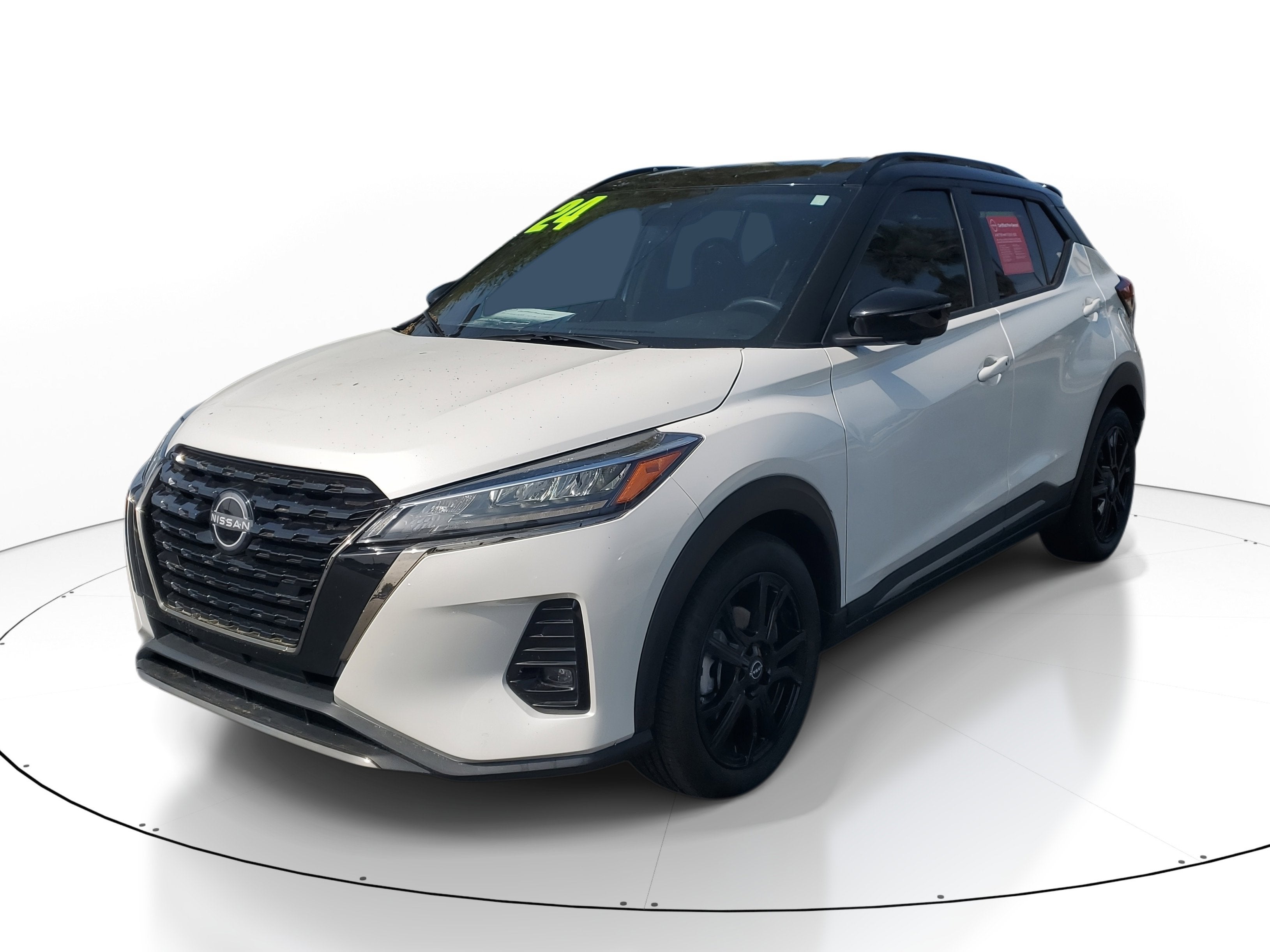 2024 Nissan Kicks SR