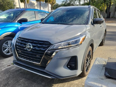 2021 Nissan Kicks SR
