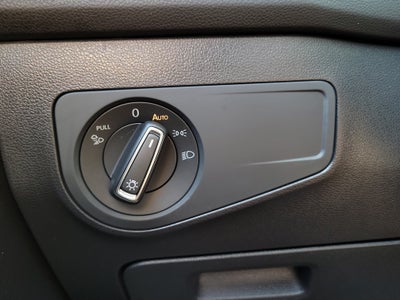 2022 Volkswagen Tiguan SEL R-Line