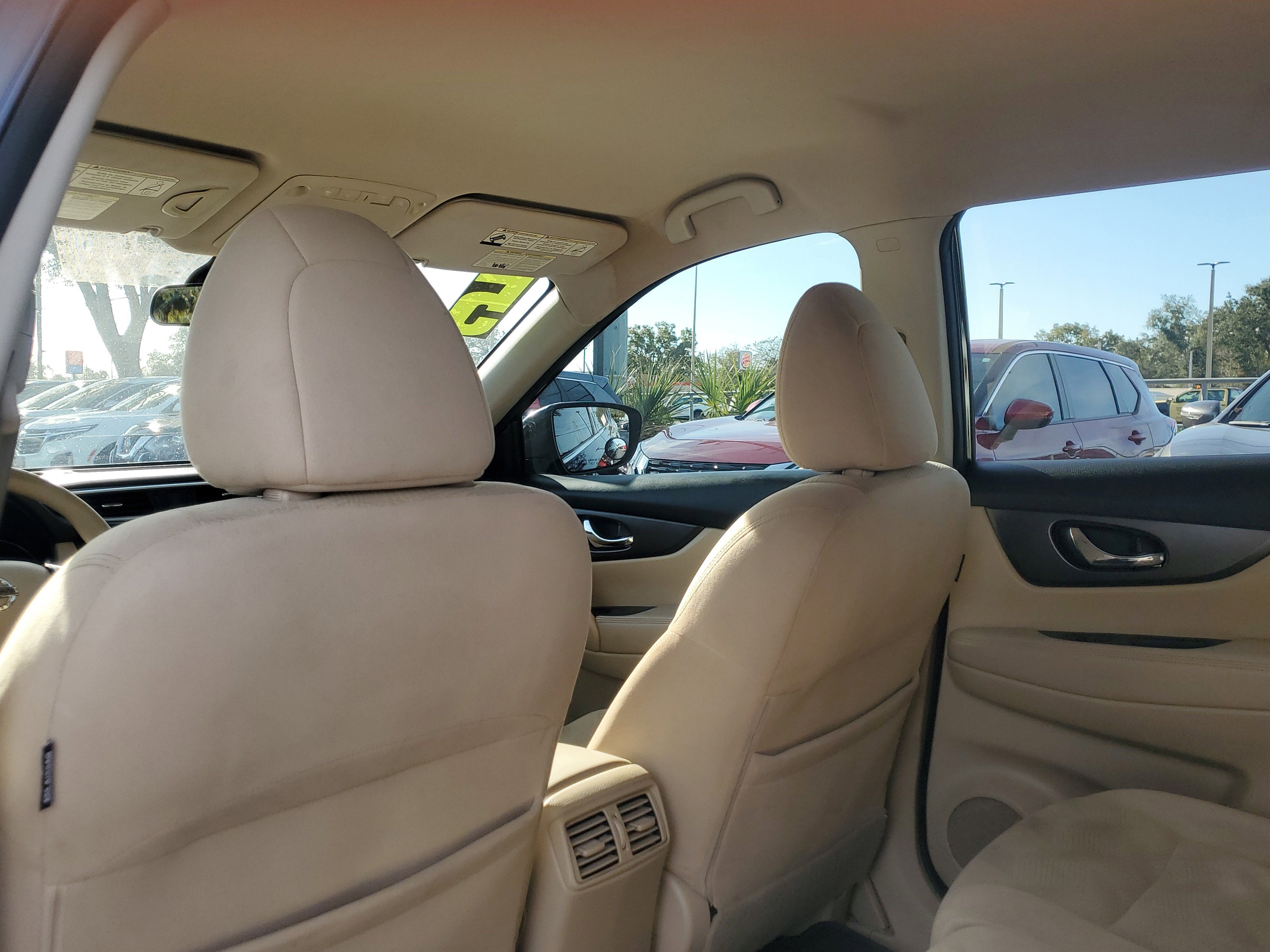 2015 Nissan Rogue SV