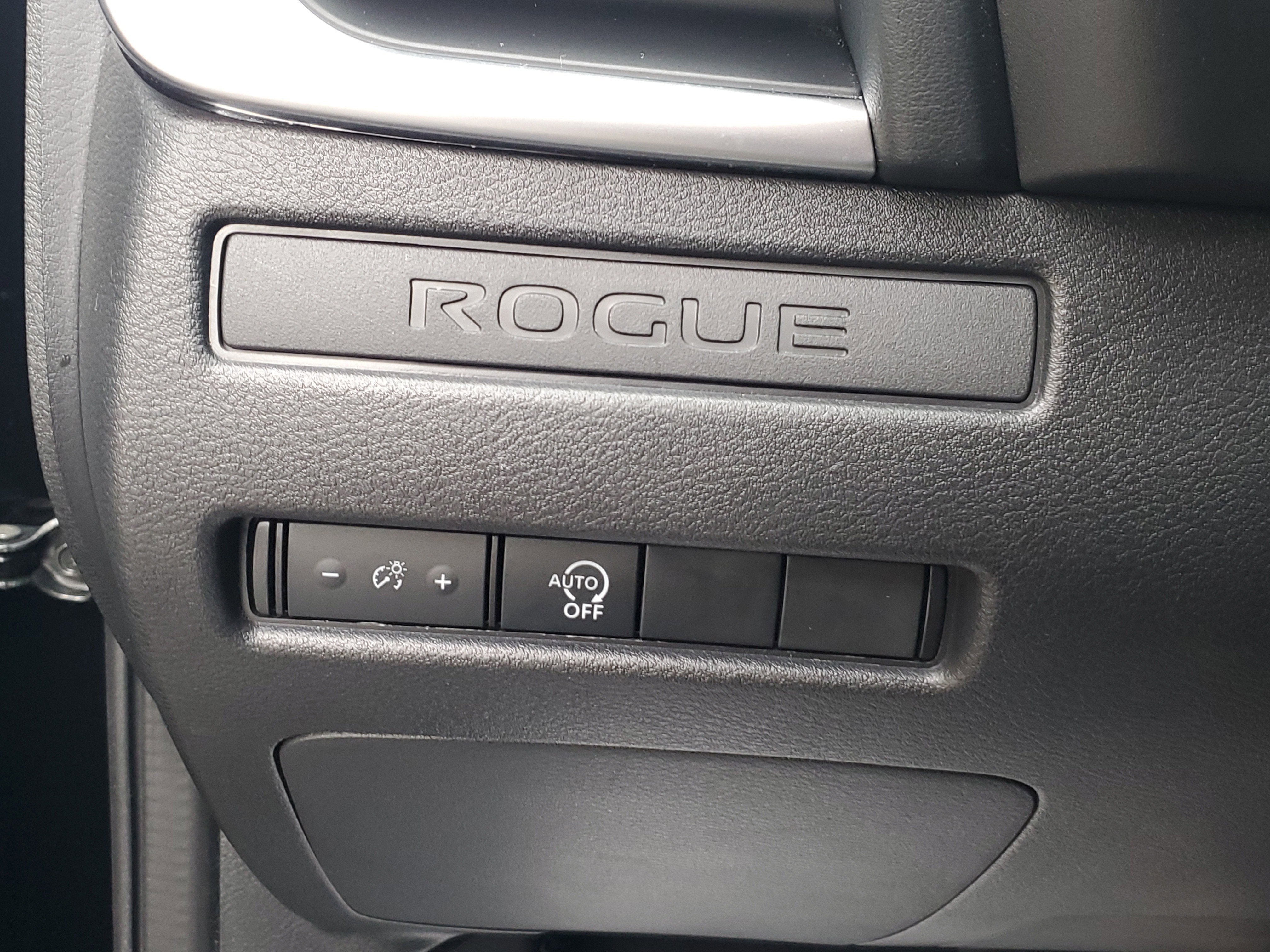 2025 Nissan Rogue S