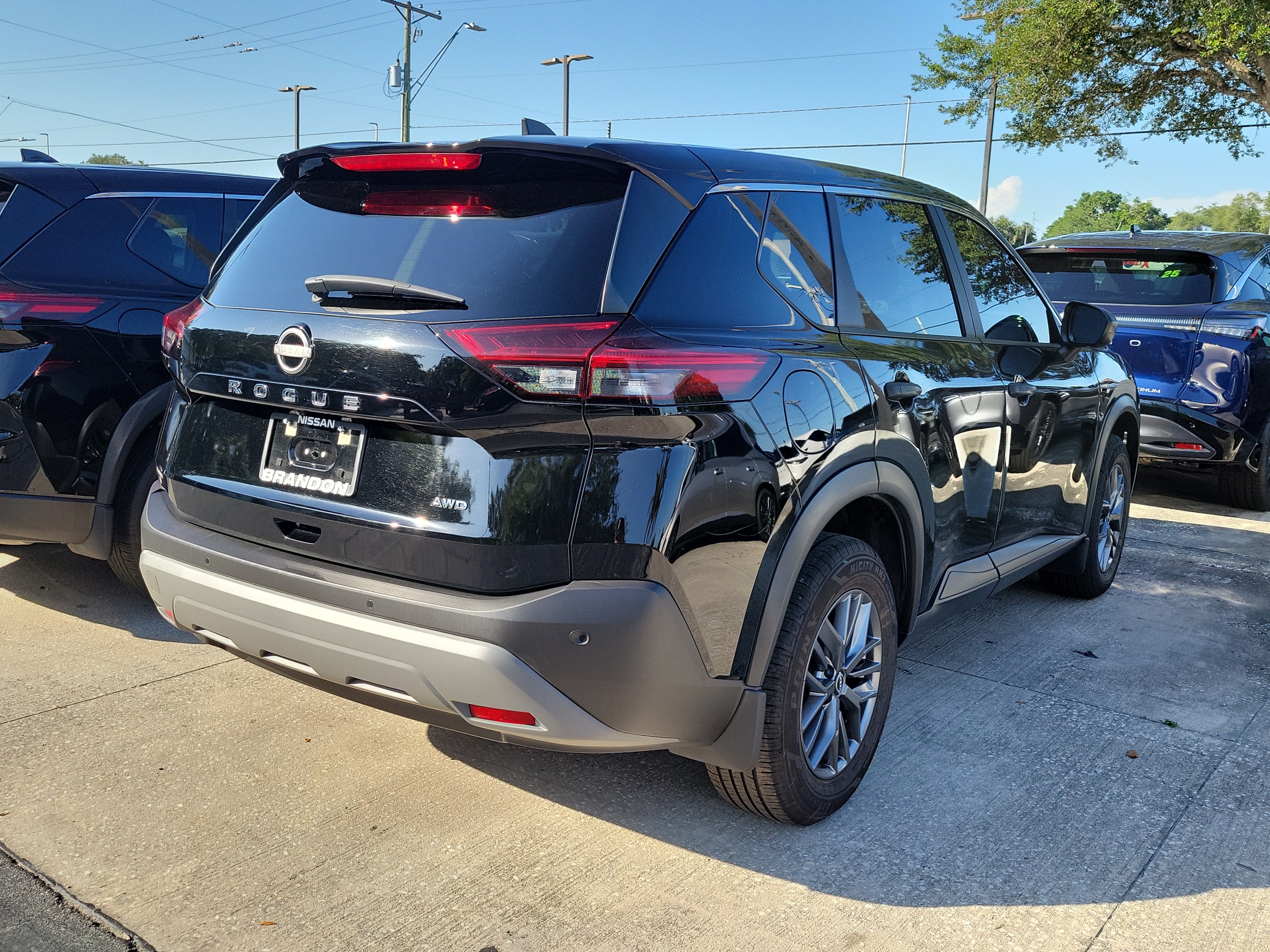 2023 Nissan Rogue S