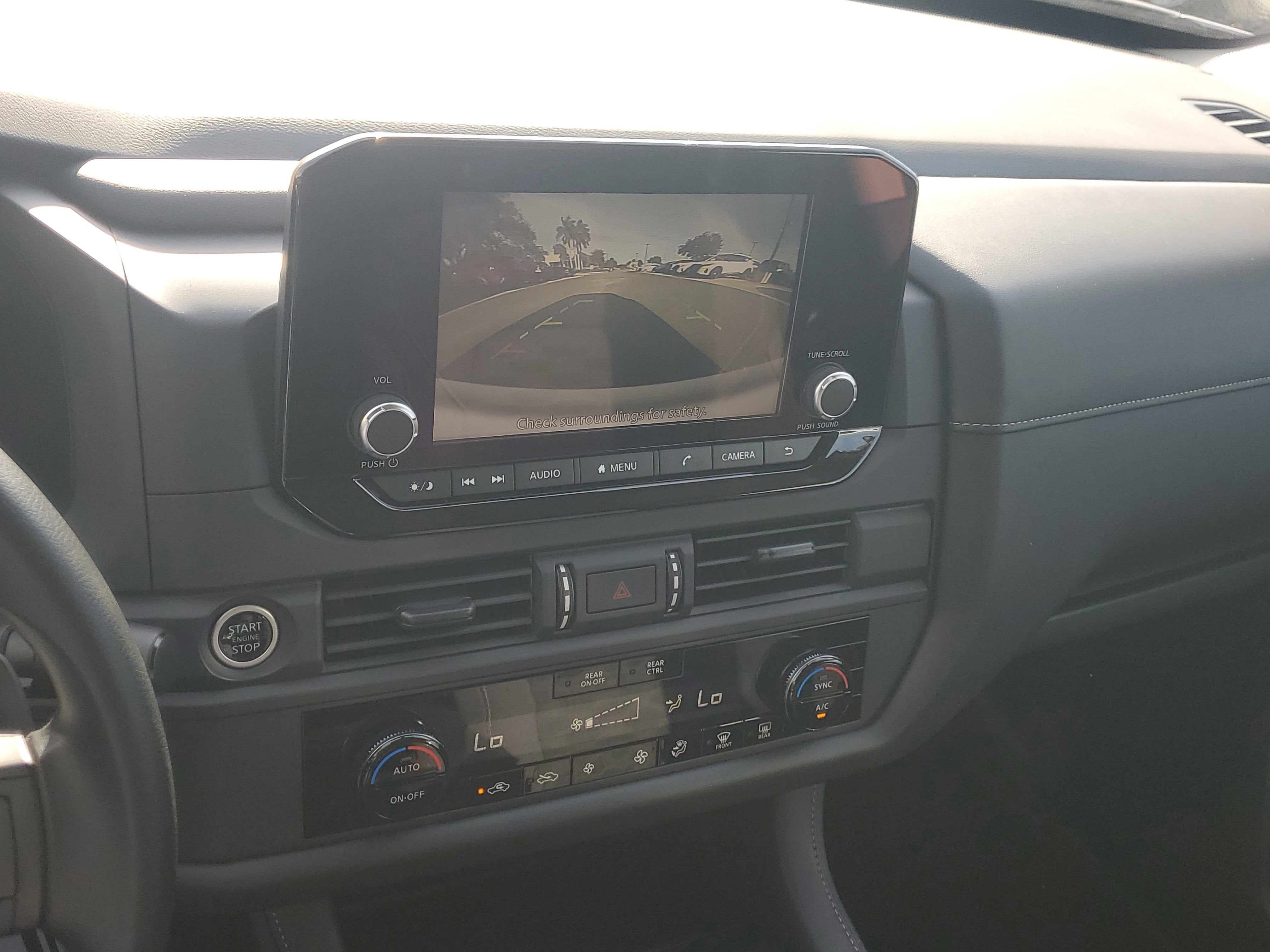 2024 Nissan Pathfinder S