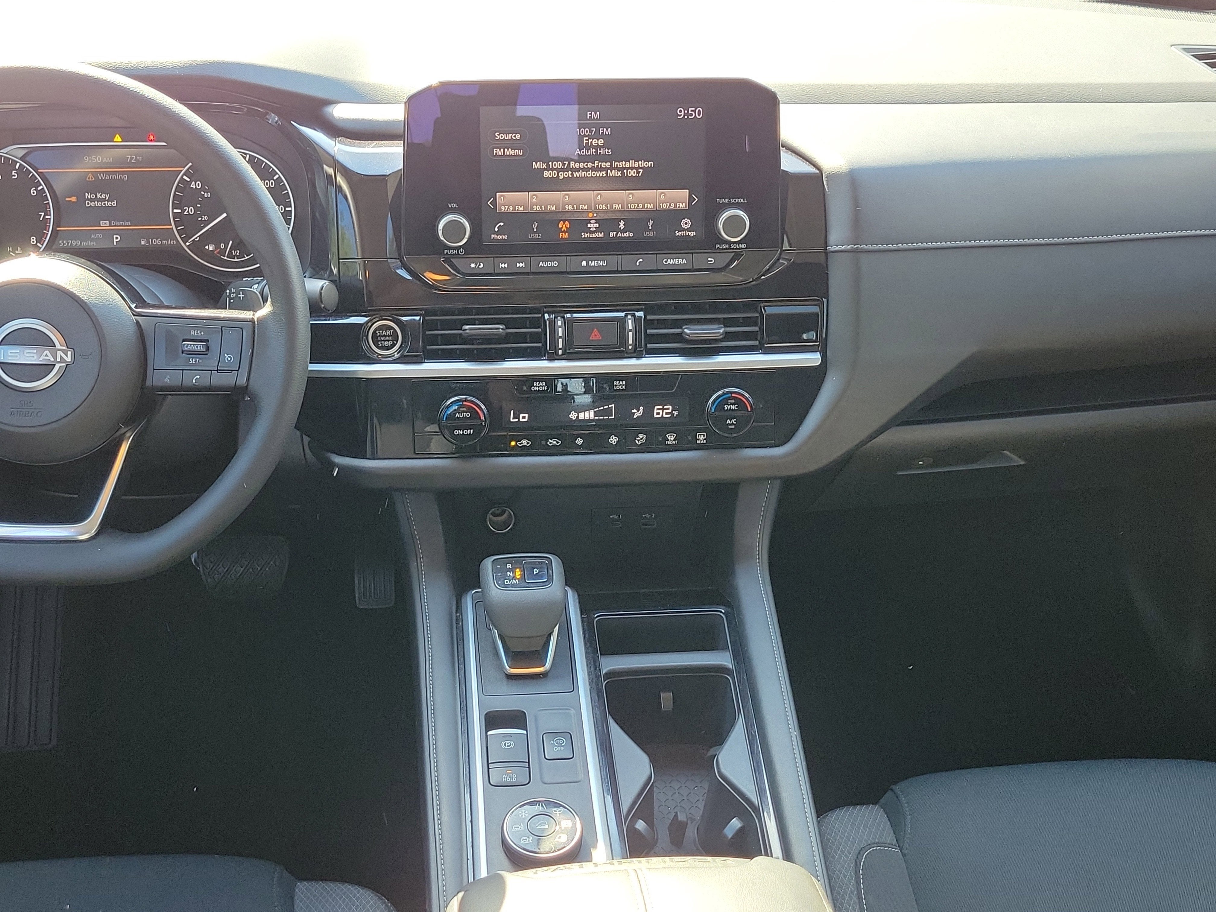 2022 Nissan Pathfinder S