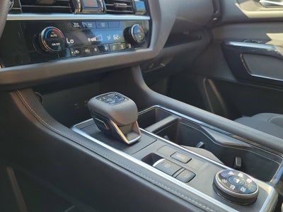 2022 Nissan Pathfinder S