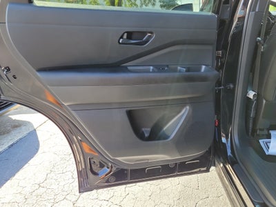 2023 Nissan Pathfinder Rock Creek