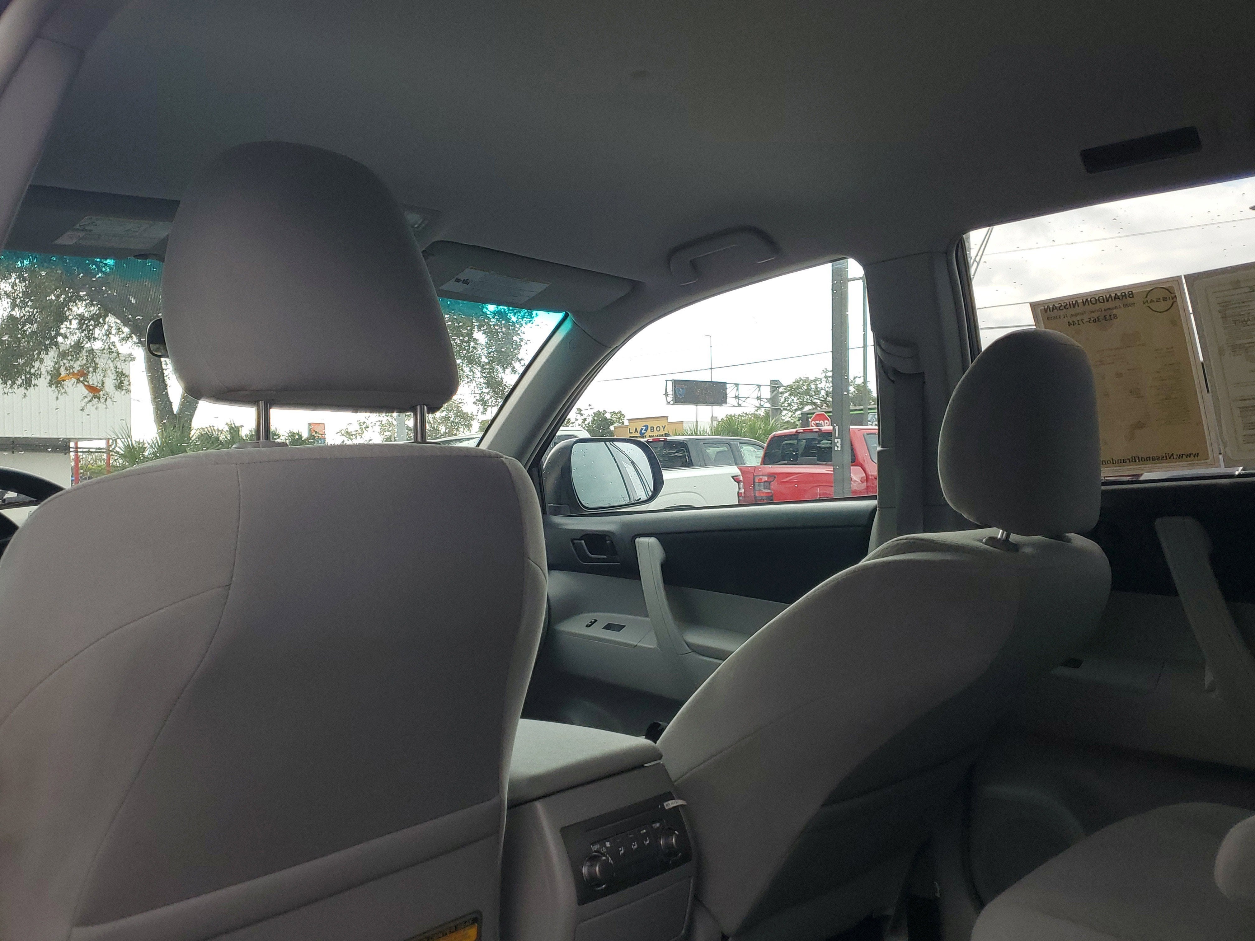 2010 Toyota Highlander Base