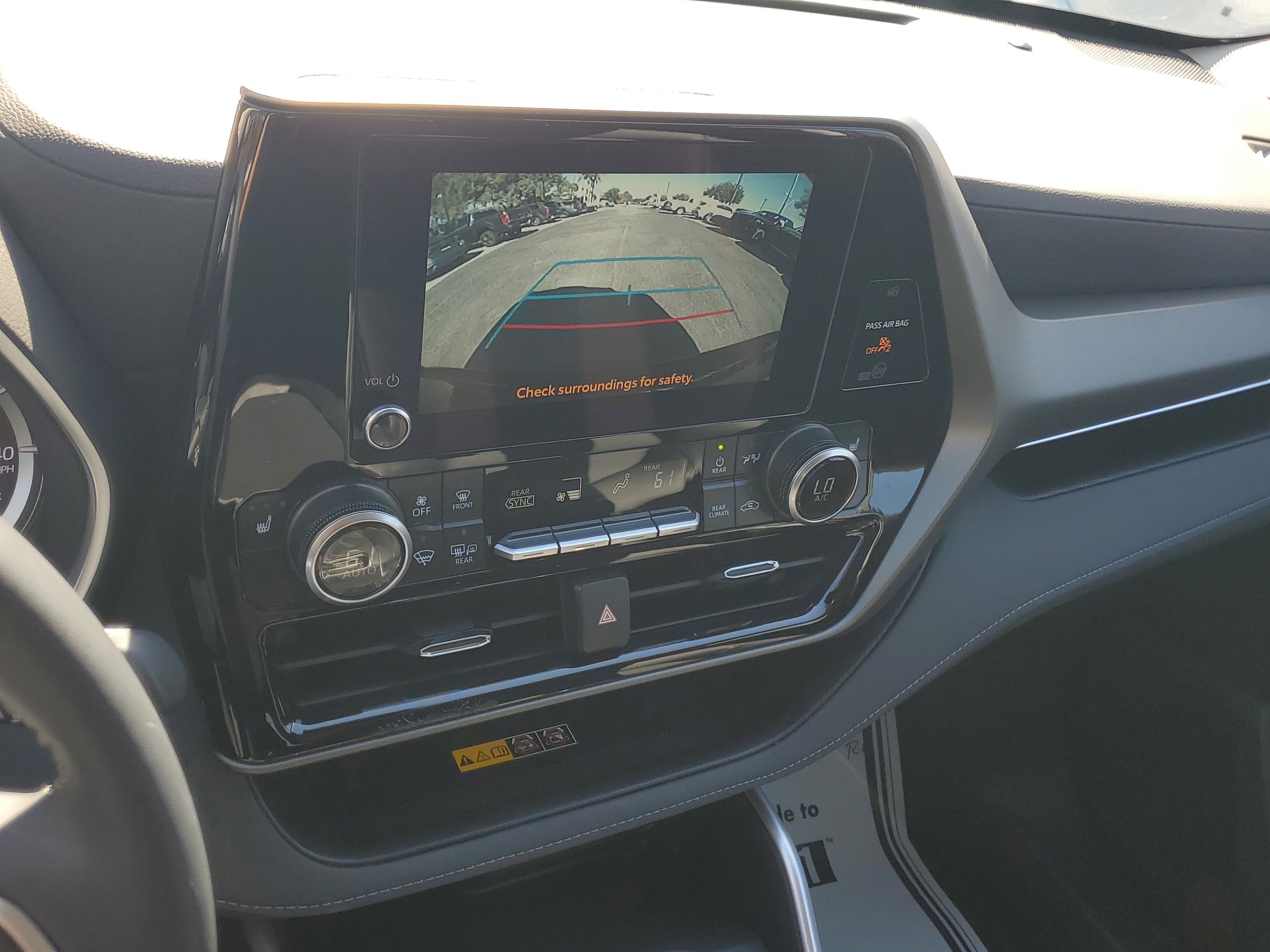 2026 Toyota Highlander XLE