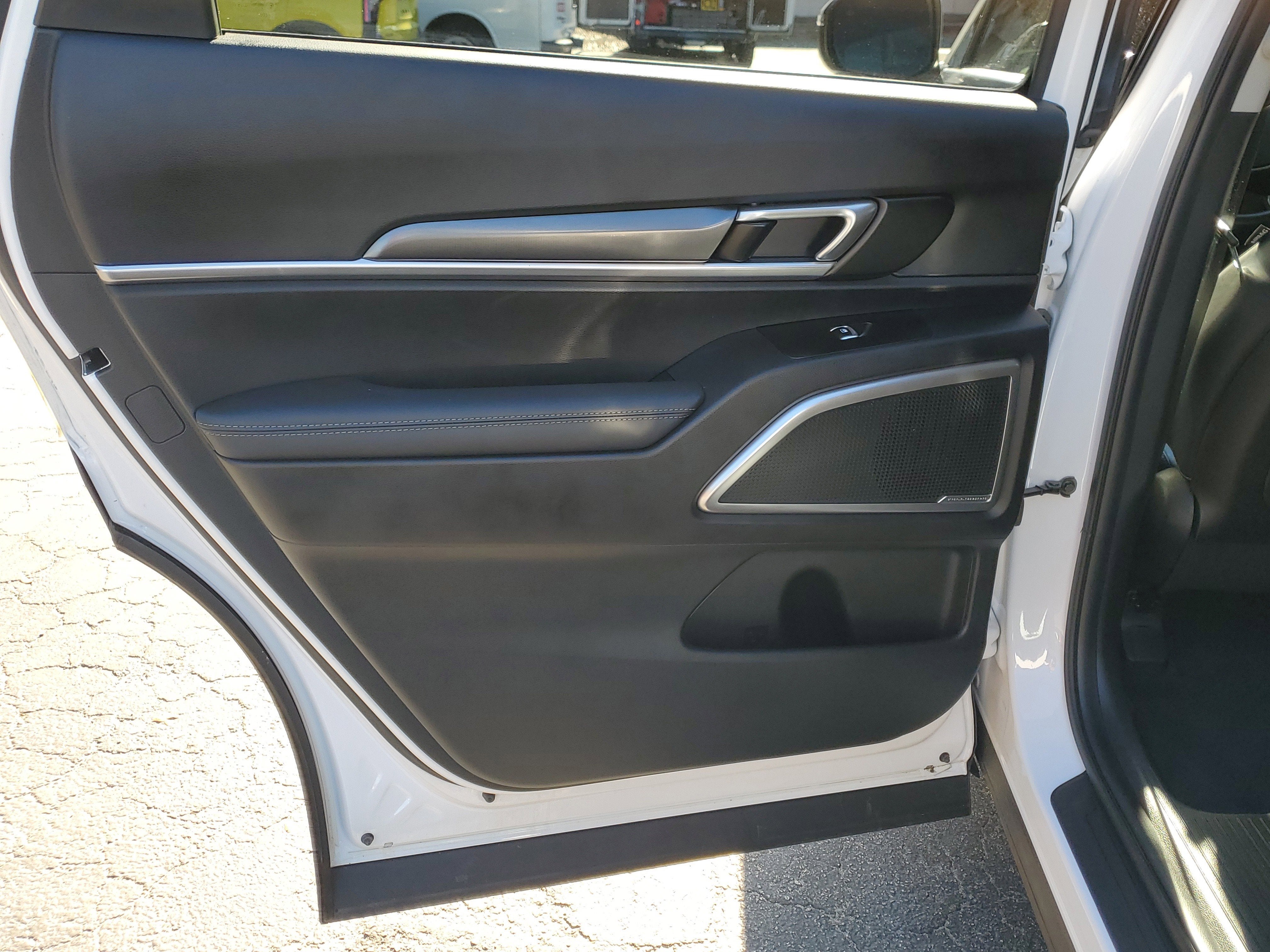 2024 Kia Telluride LX