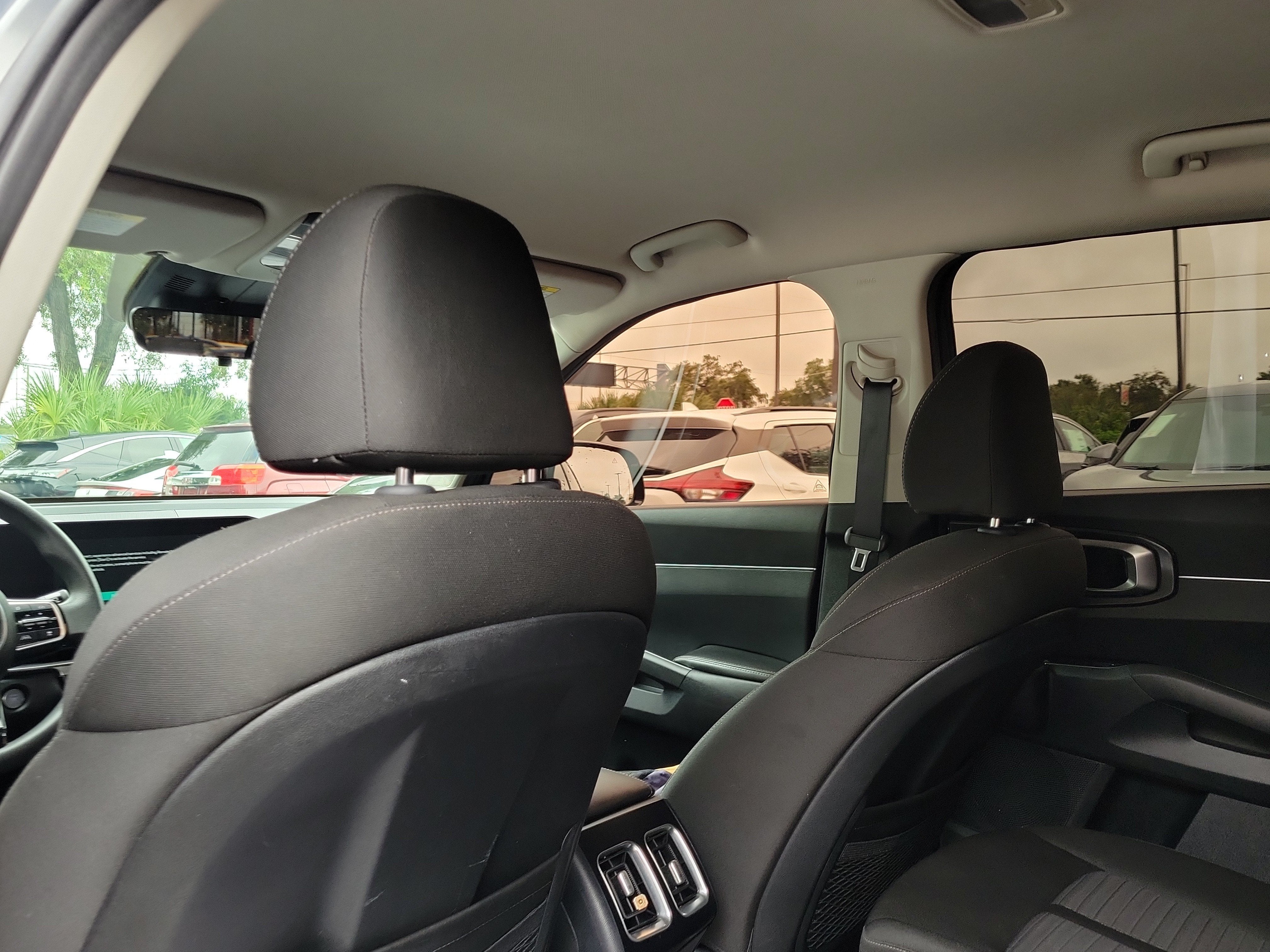 2024 Kia Sorento LX