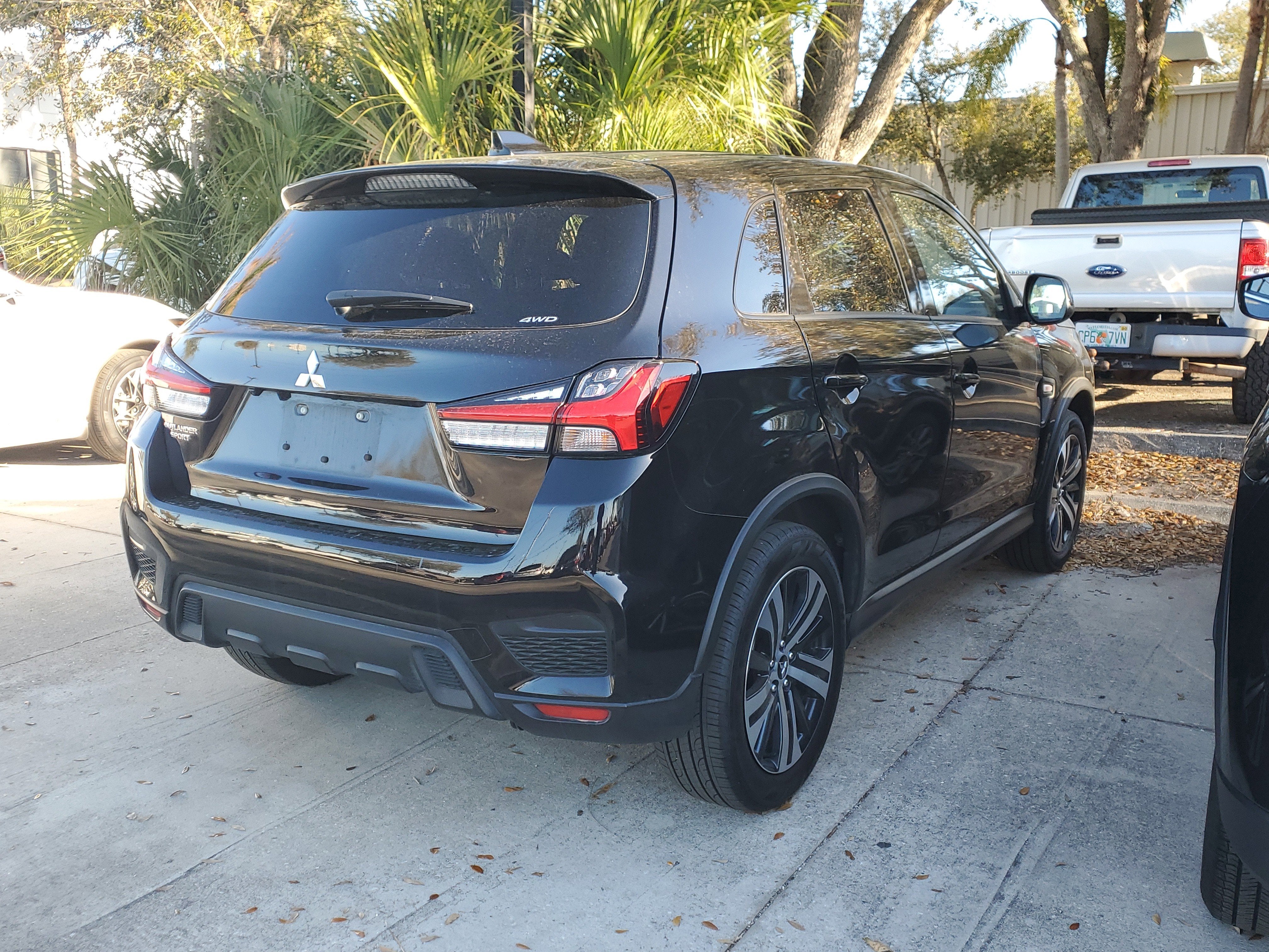 2025 Mitsubishi Outlander Sport ES