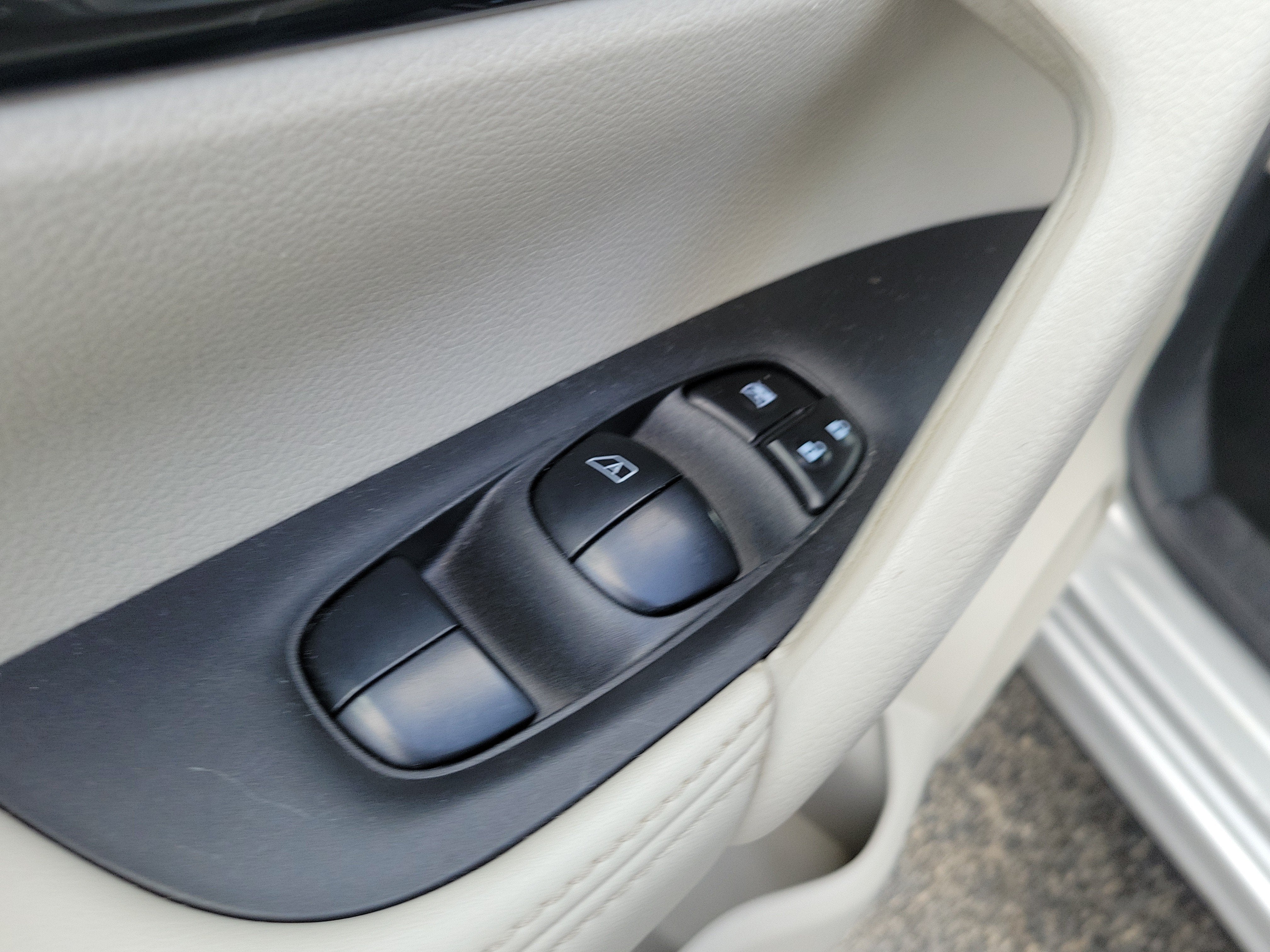 2019 Nissan Rogue Sport SV