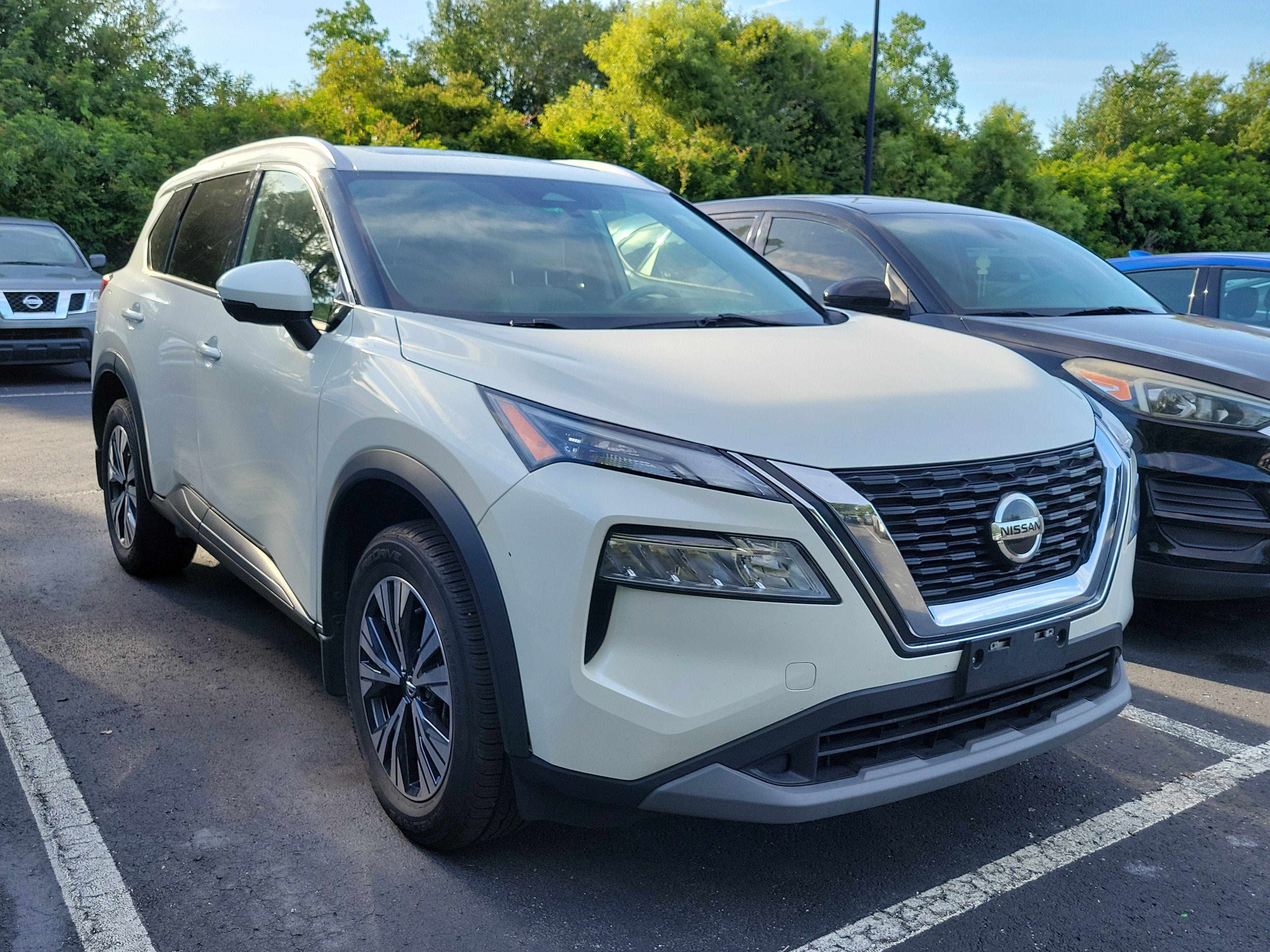 2021 Nissan Rogue SV