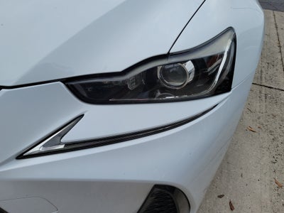 2018 Lexus IS 300