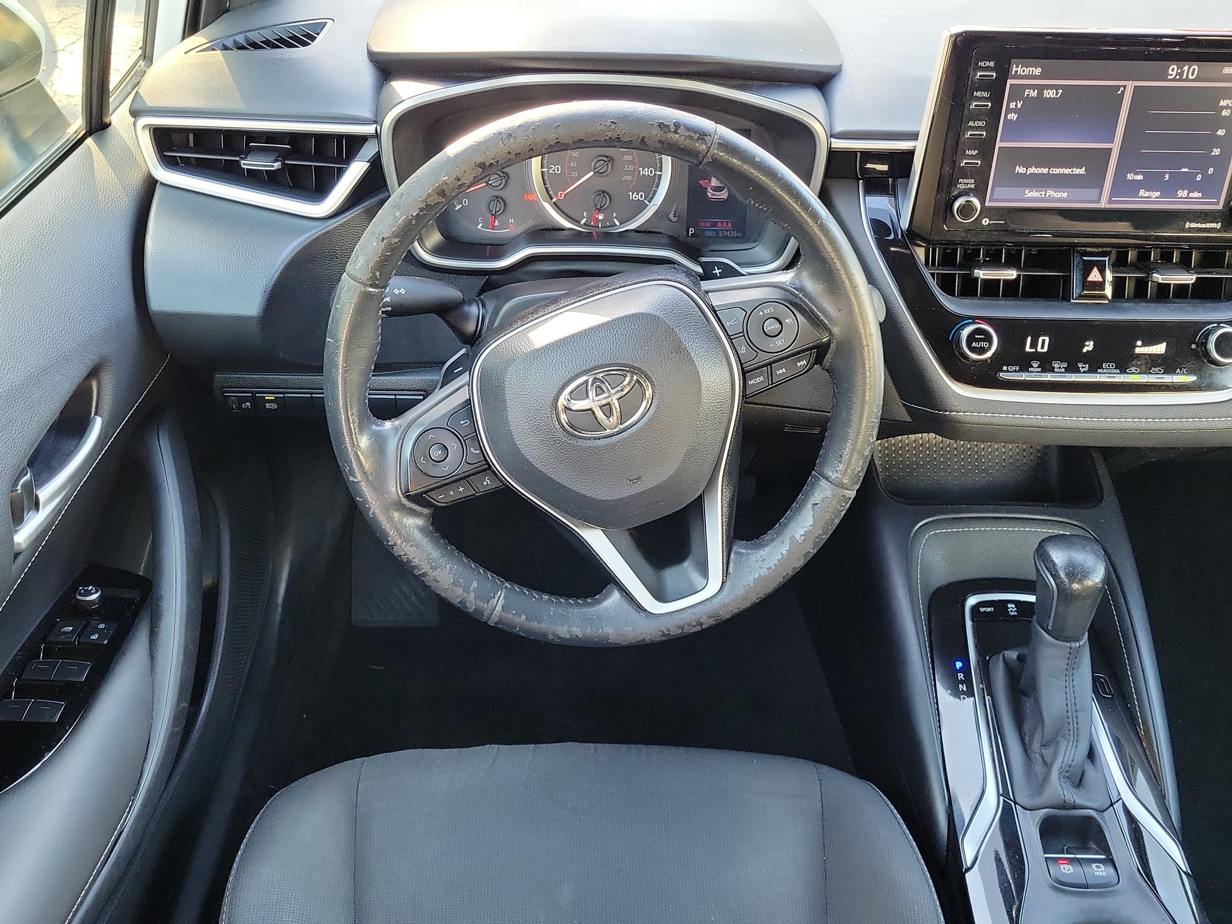 2020 Toyota Corolla Hatchback SE