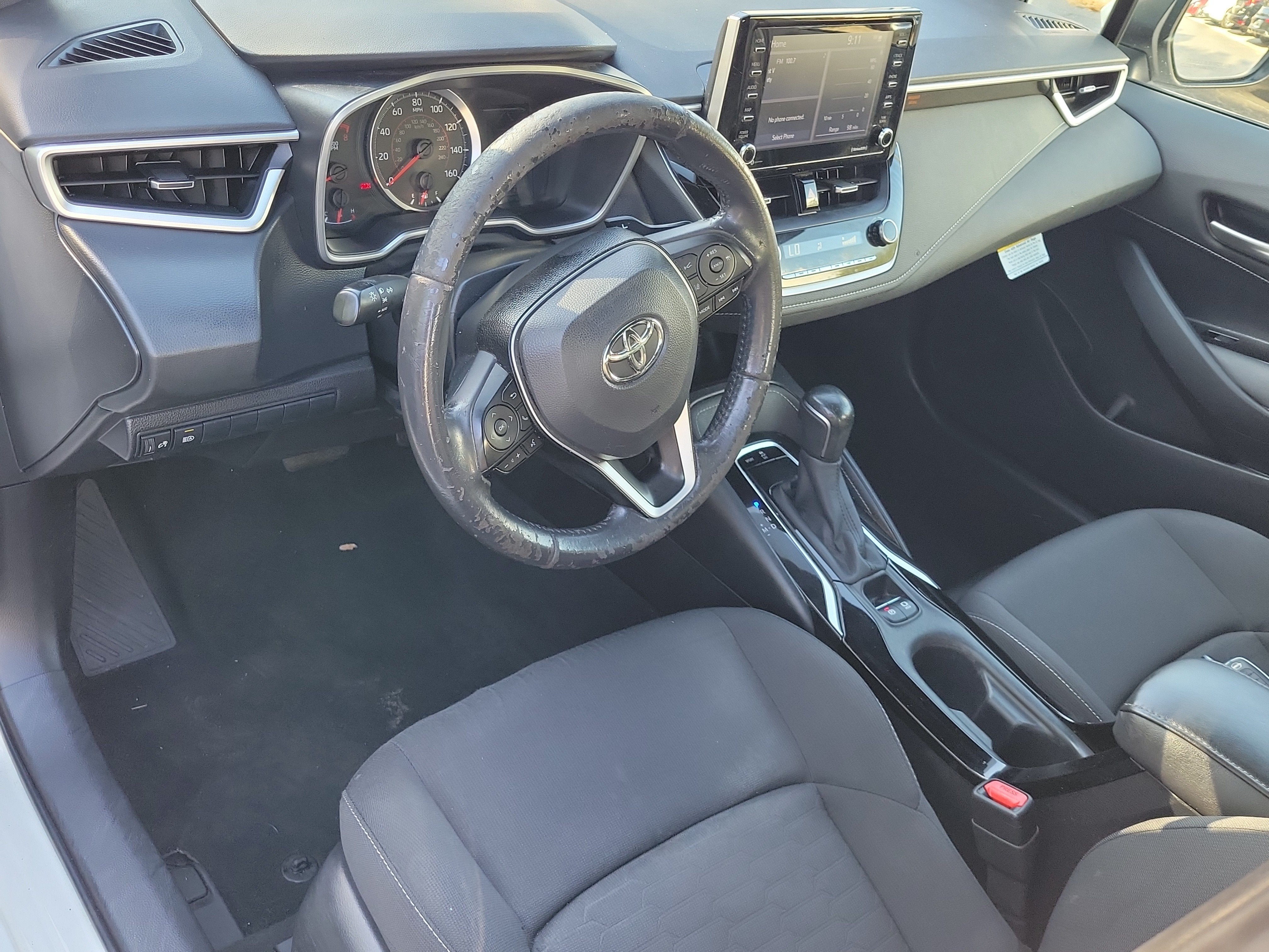 2020 Toyota Corolla Hatchback SE