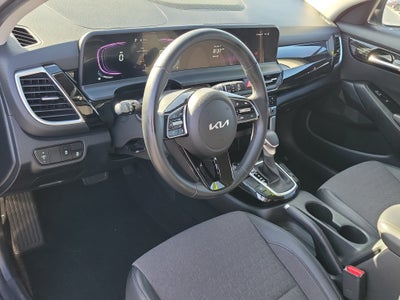 2025 Kia Seltos S