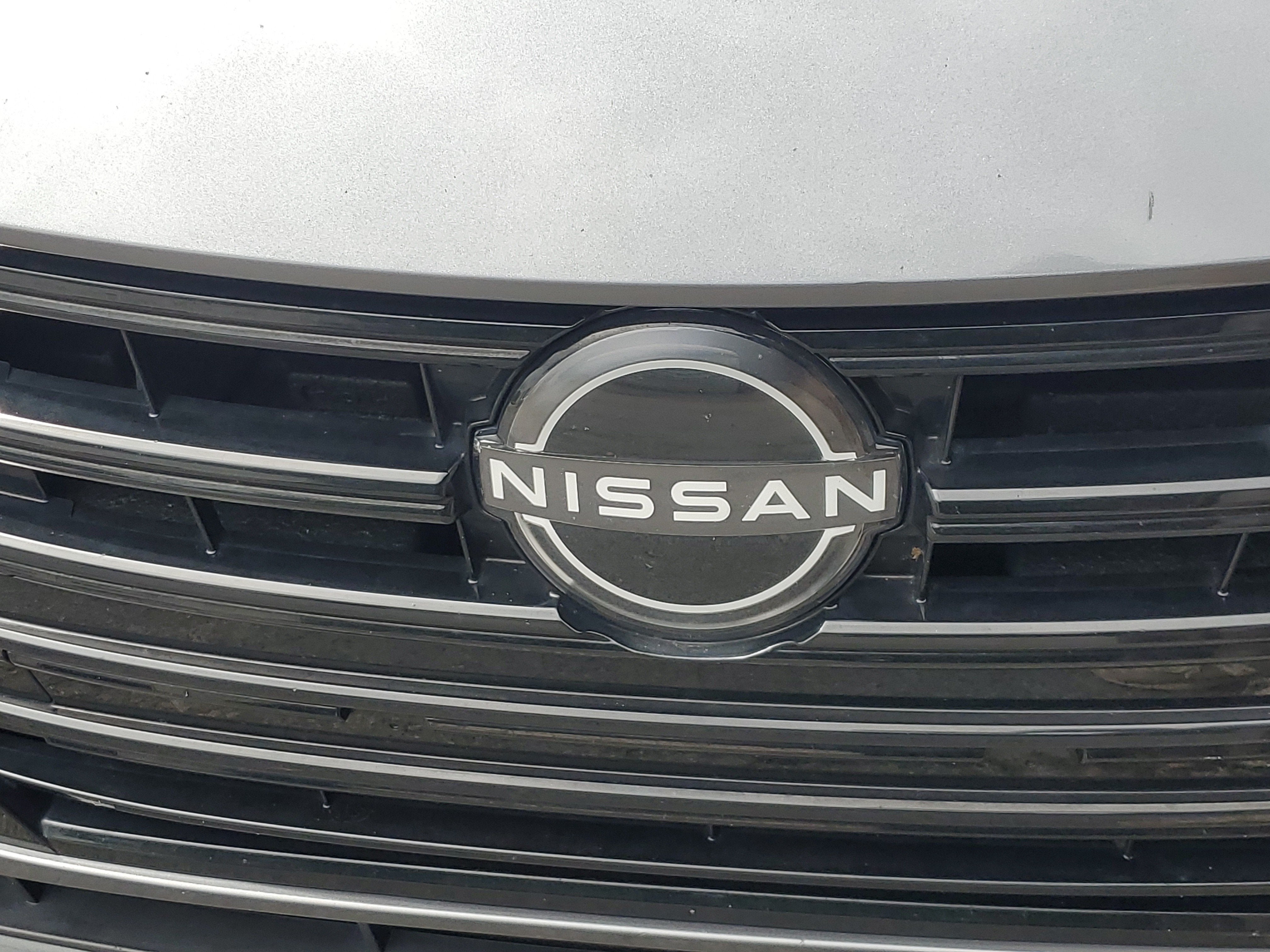 2023 Nissan Versa SV
