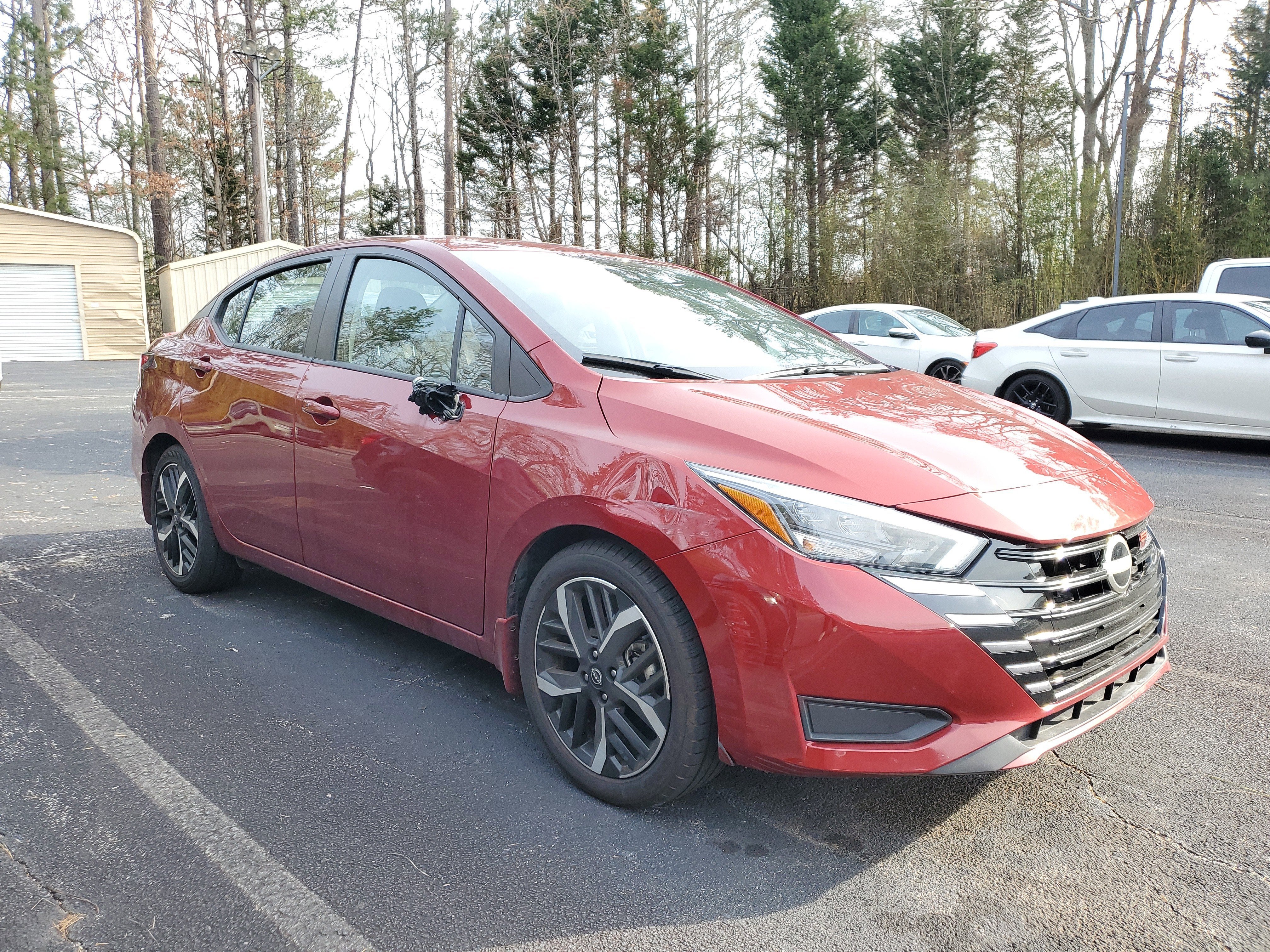 2024 Nissan Versa SR