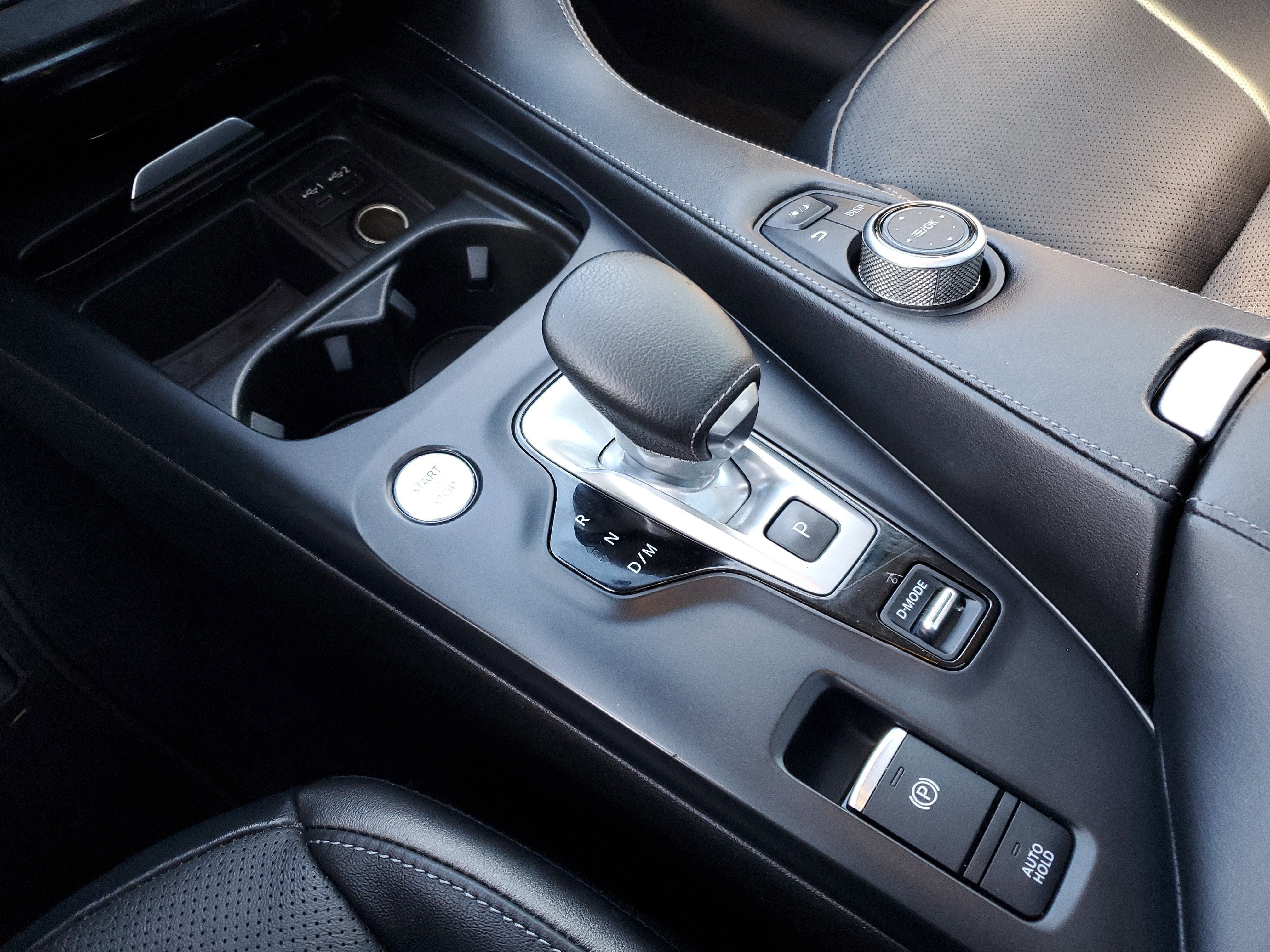 2022 INFINITI QX50 LUXE