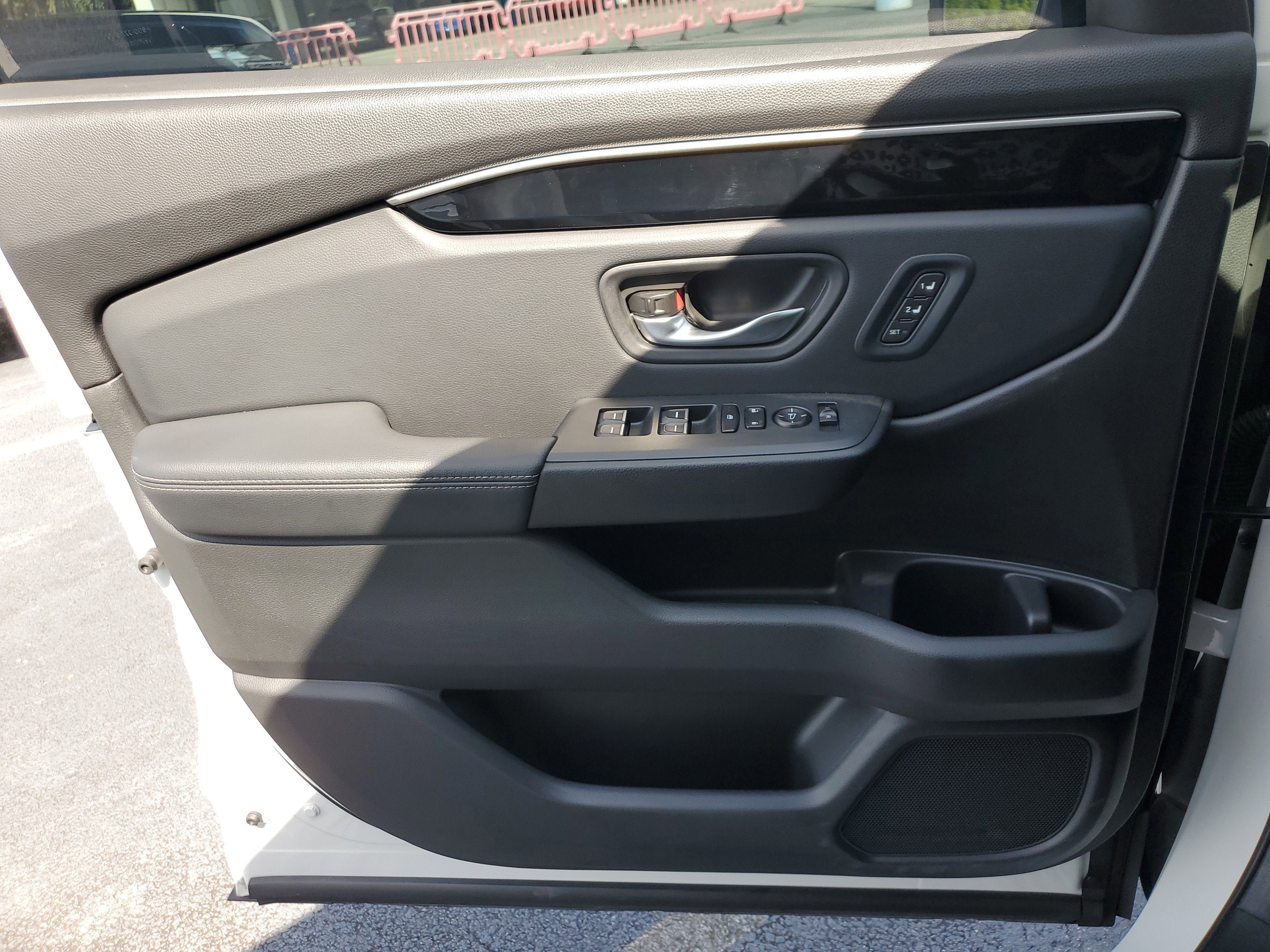 2025 Honda Pilot Base