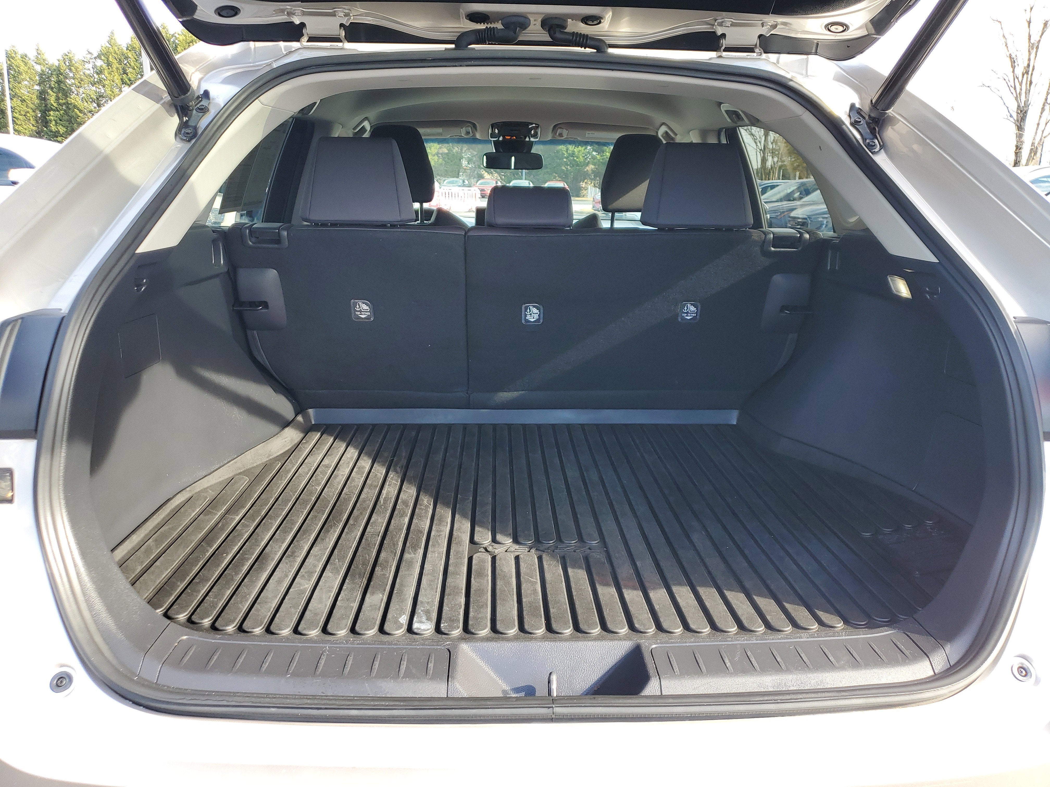 2022 Toyota Venza Base