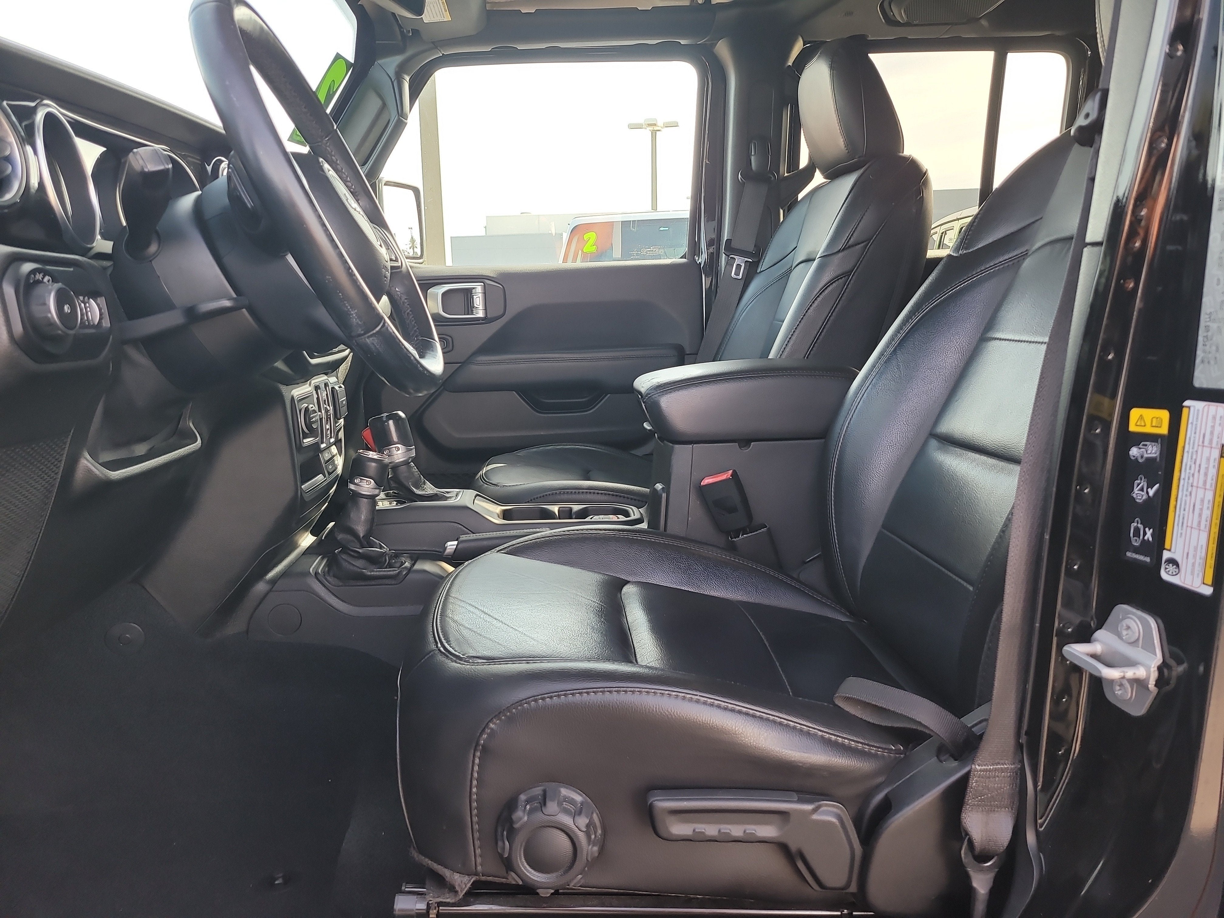 2020 Jeep Wrangler Unlimited Sahara Altitude