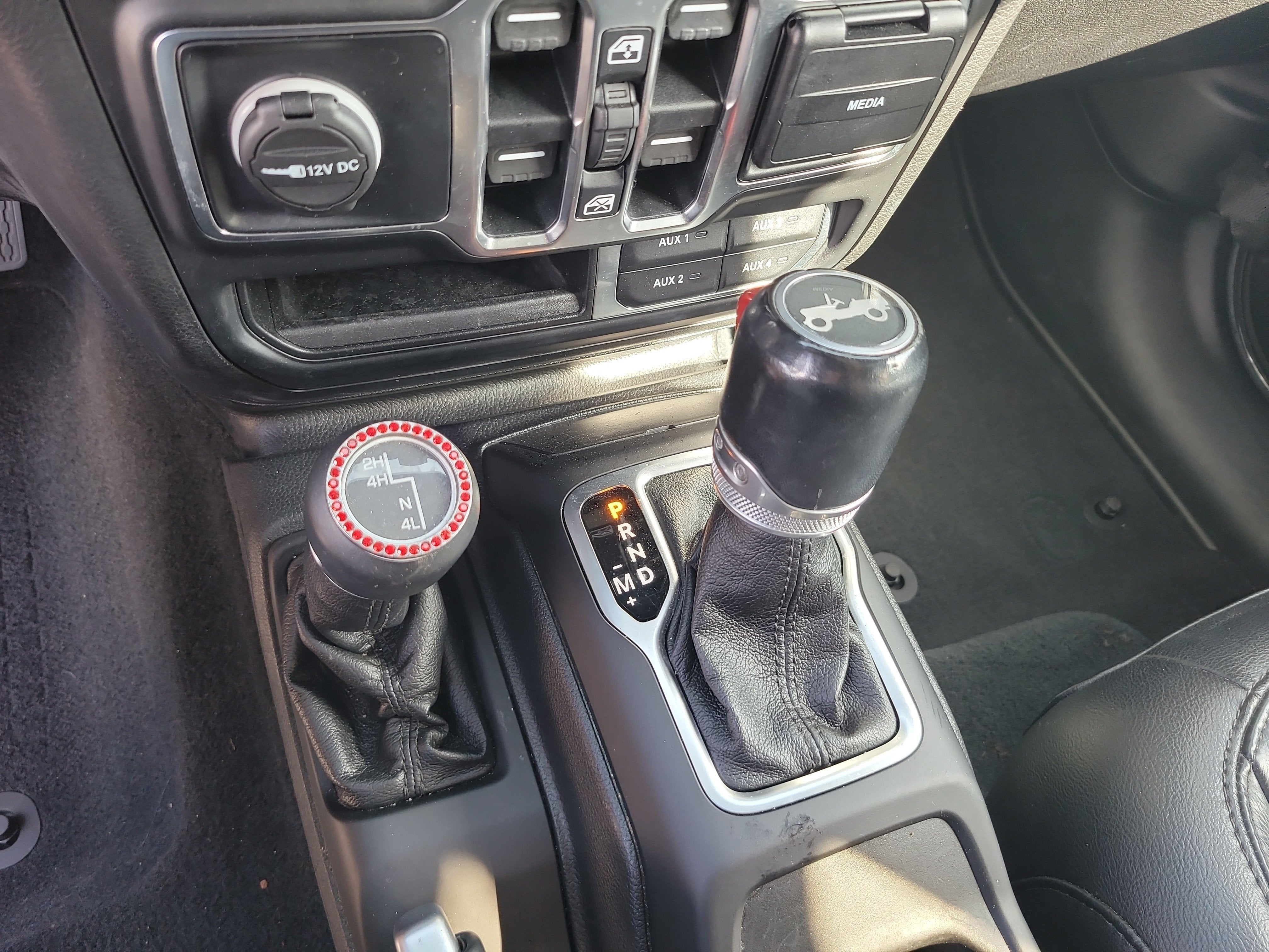 2020 Jeep Wrangler Unlimited Sahara Altitude