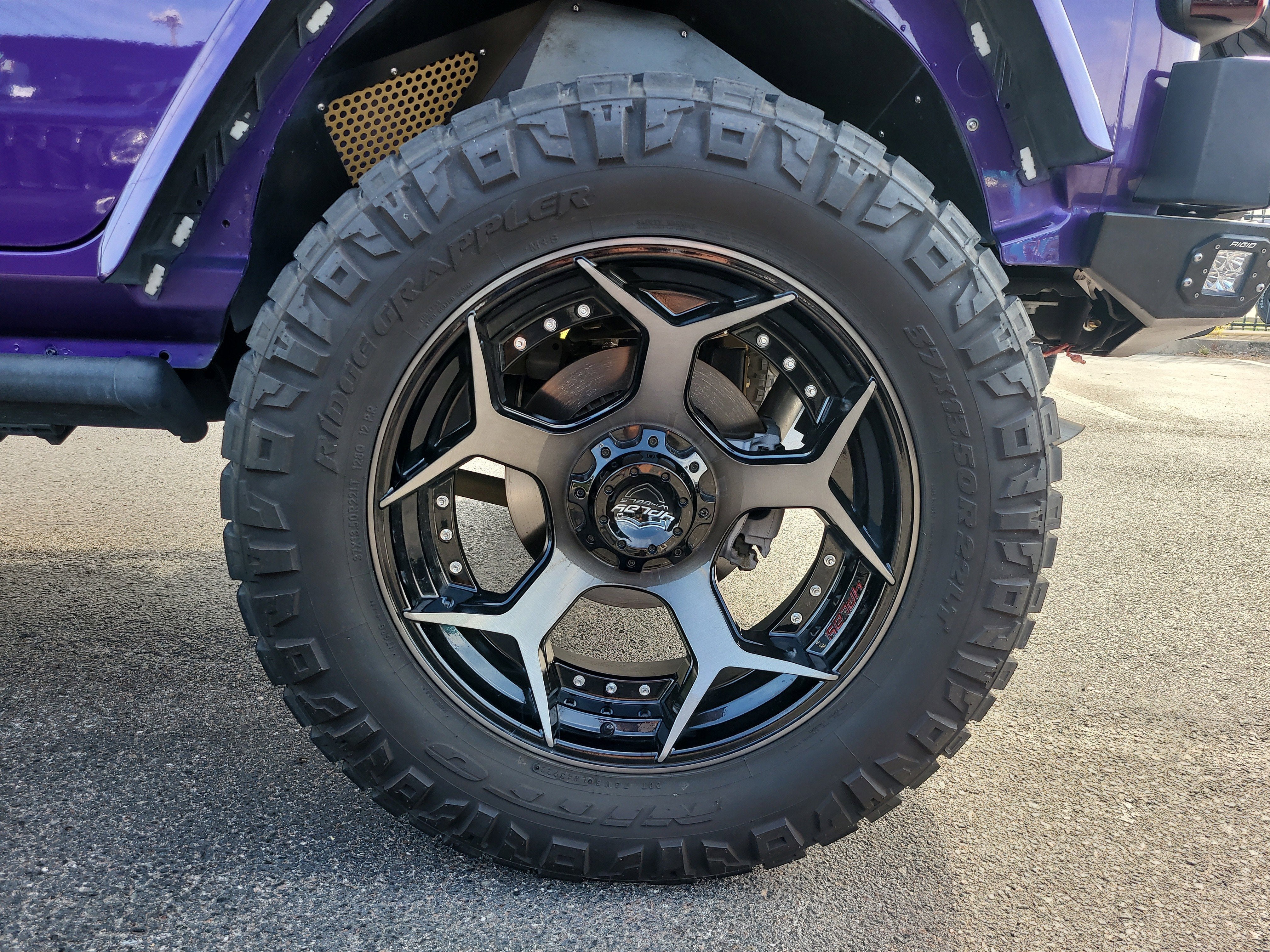 2023 Jeep Wrangler Rubicon 392