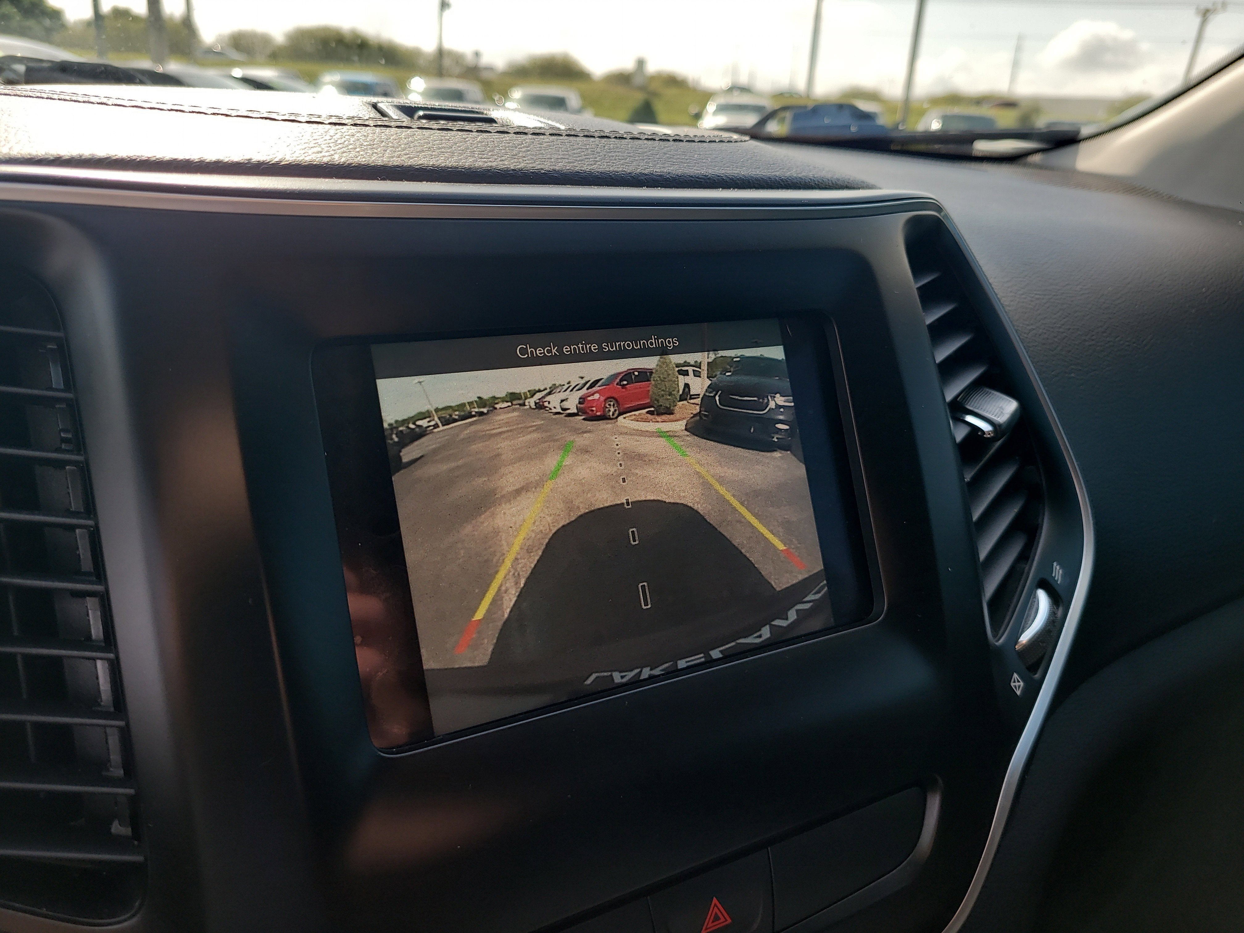 2020 Jeep Cherokee Altitude