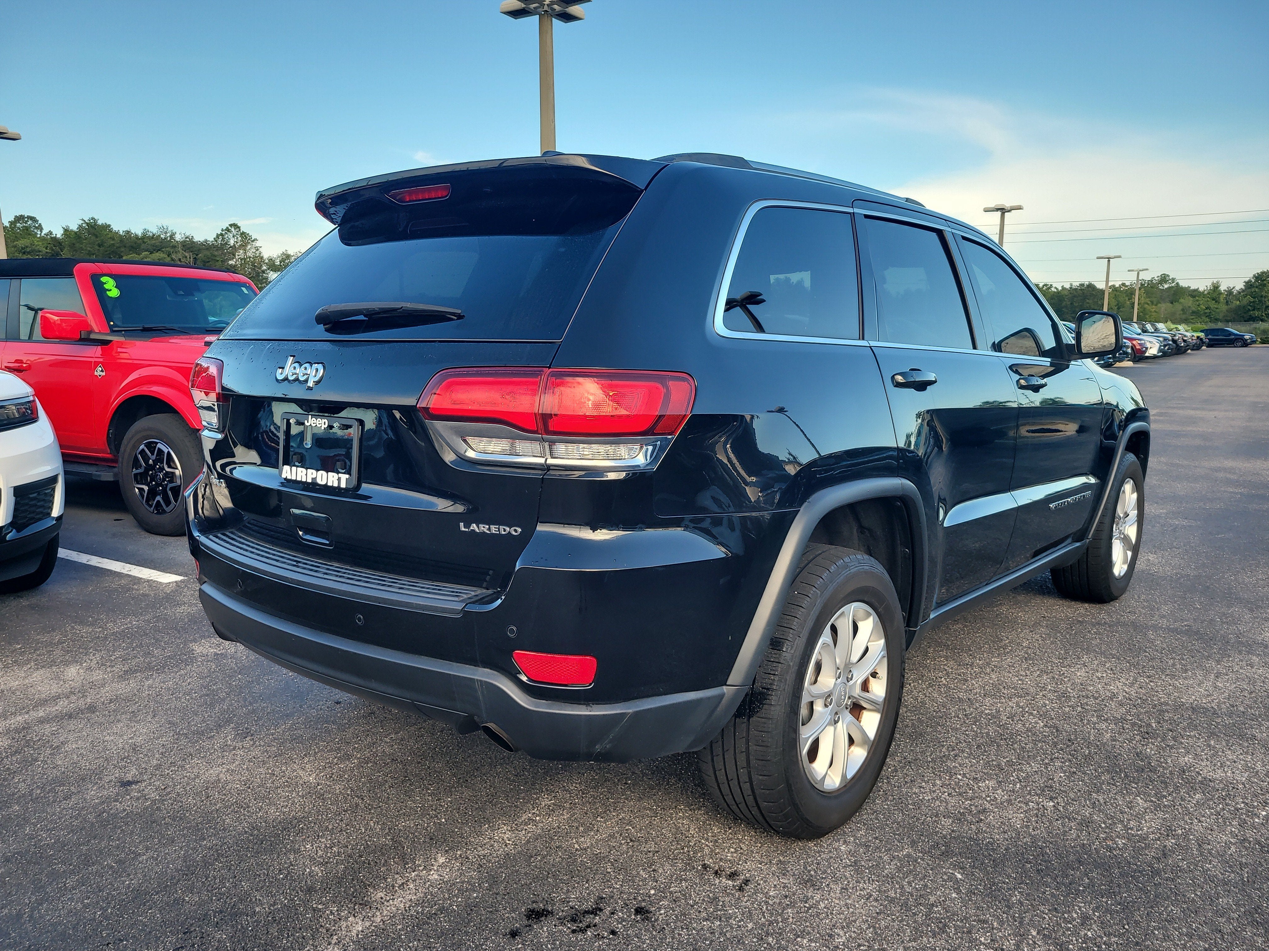 2021 Jeep Grand Cherokee Laredo E