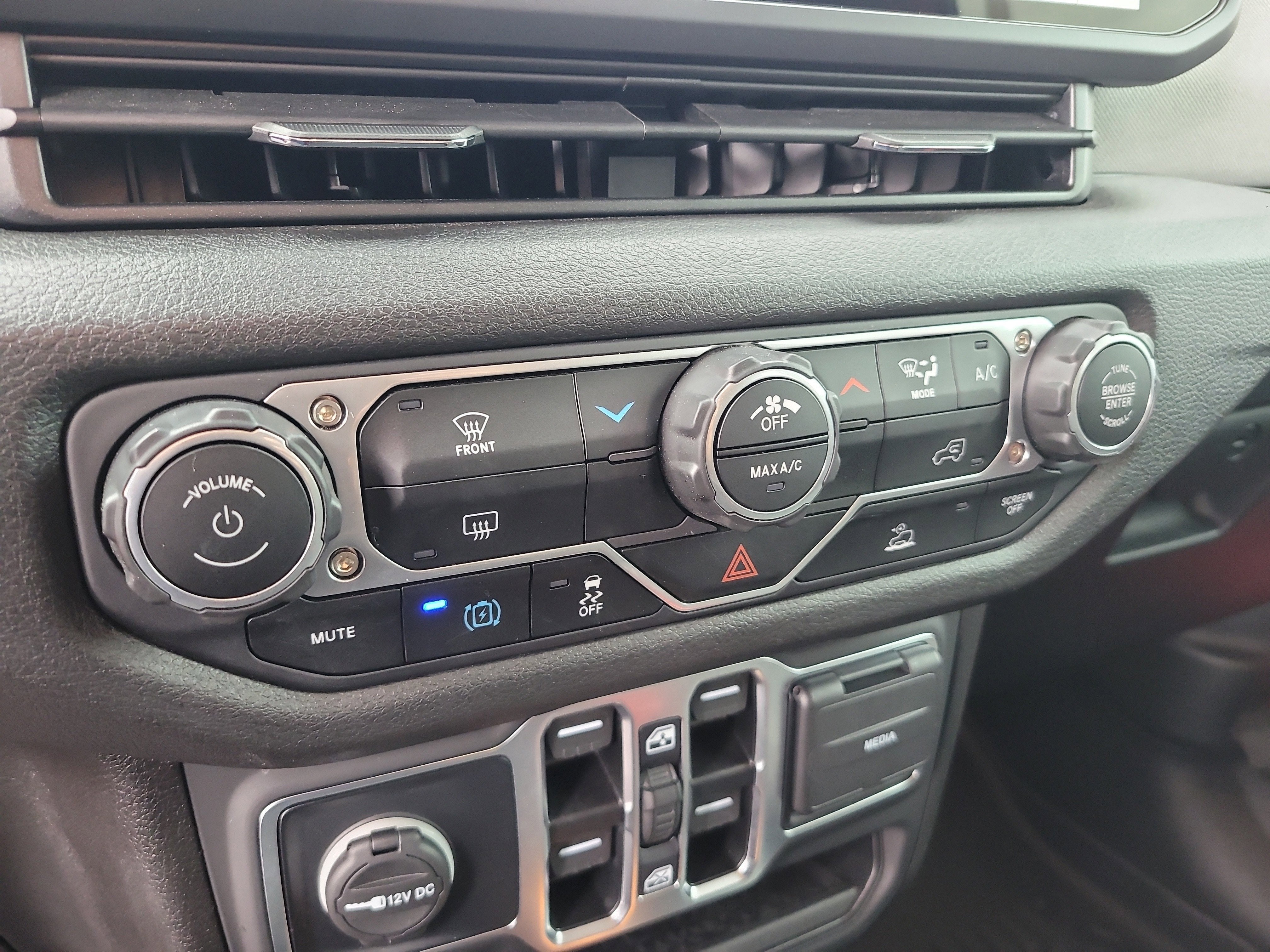 2025 Jeep Wrangler 4xe Sport S