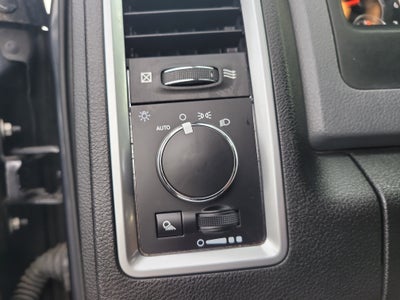 2020 RAM 1500 Classic SLT