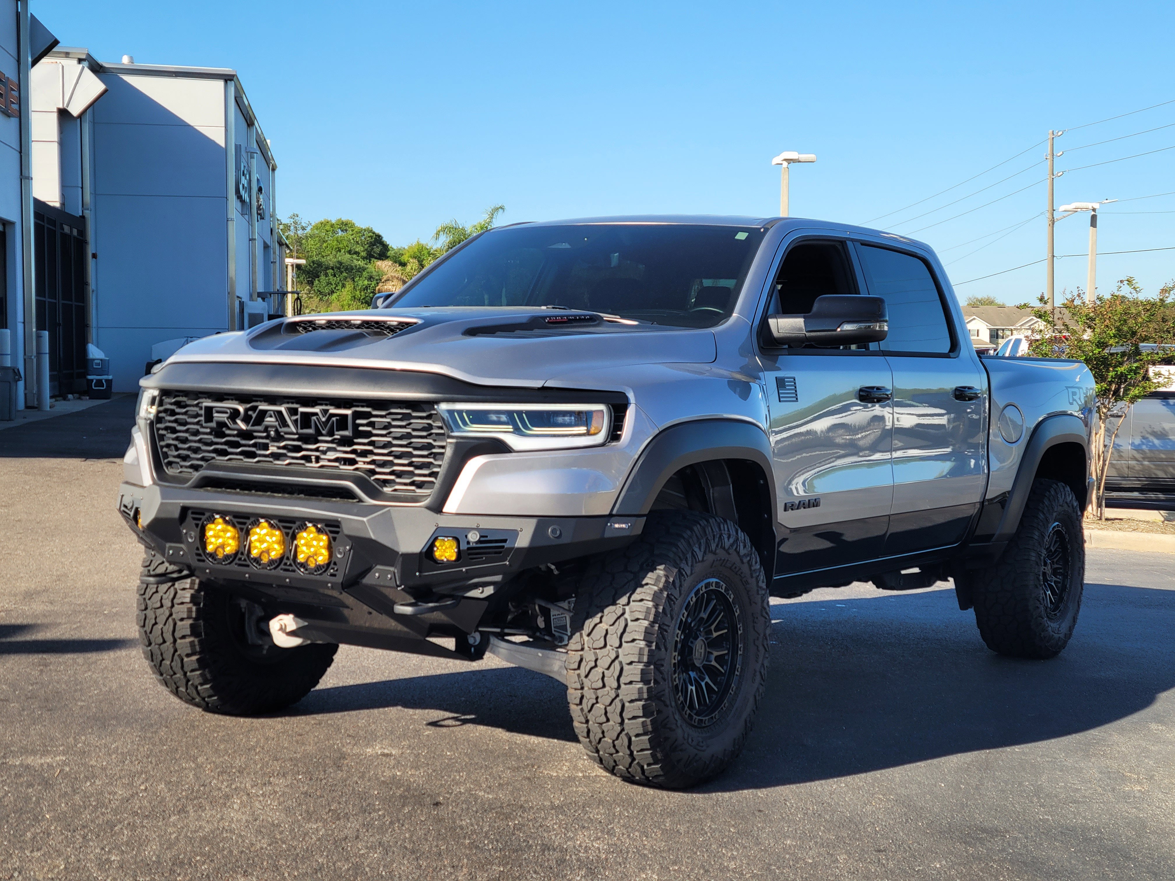 2025 RAM 1500 RHO