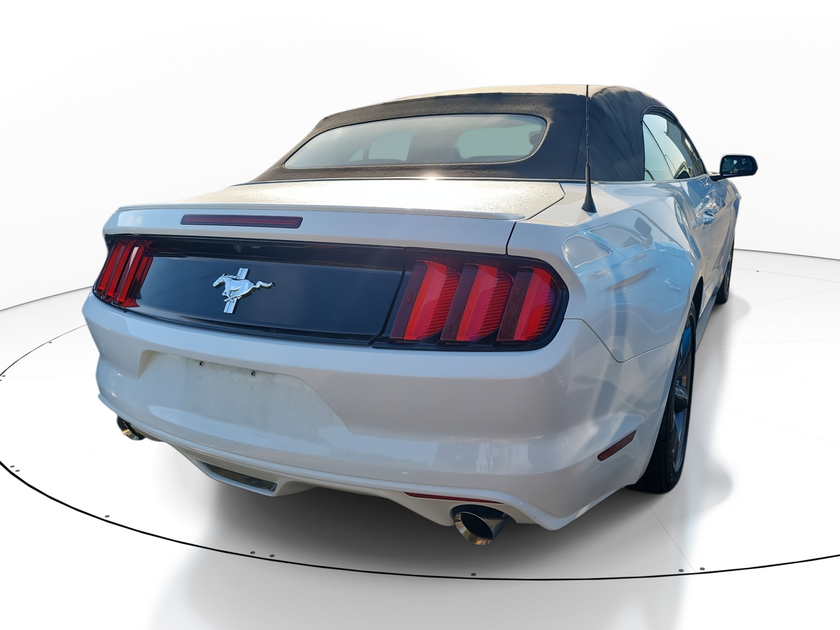 2015 Ford Mustang V6