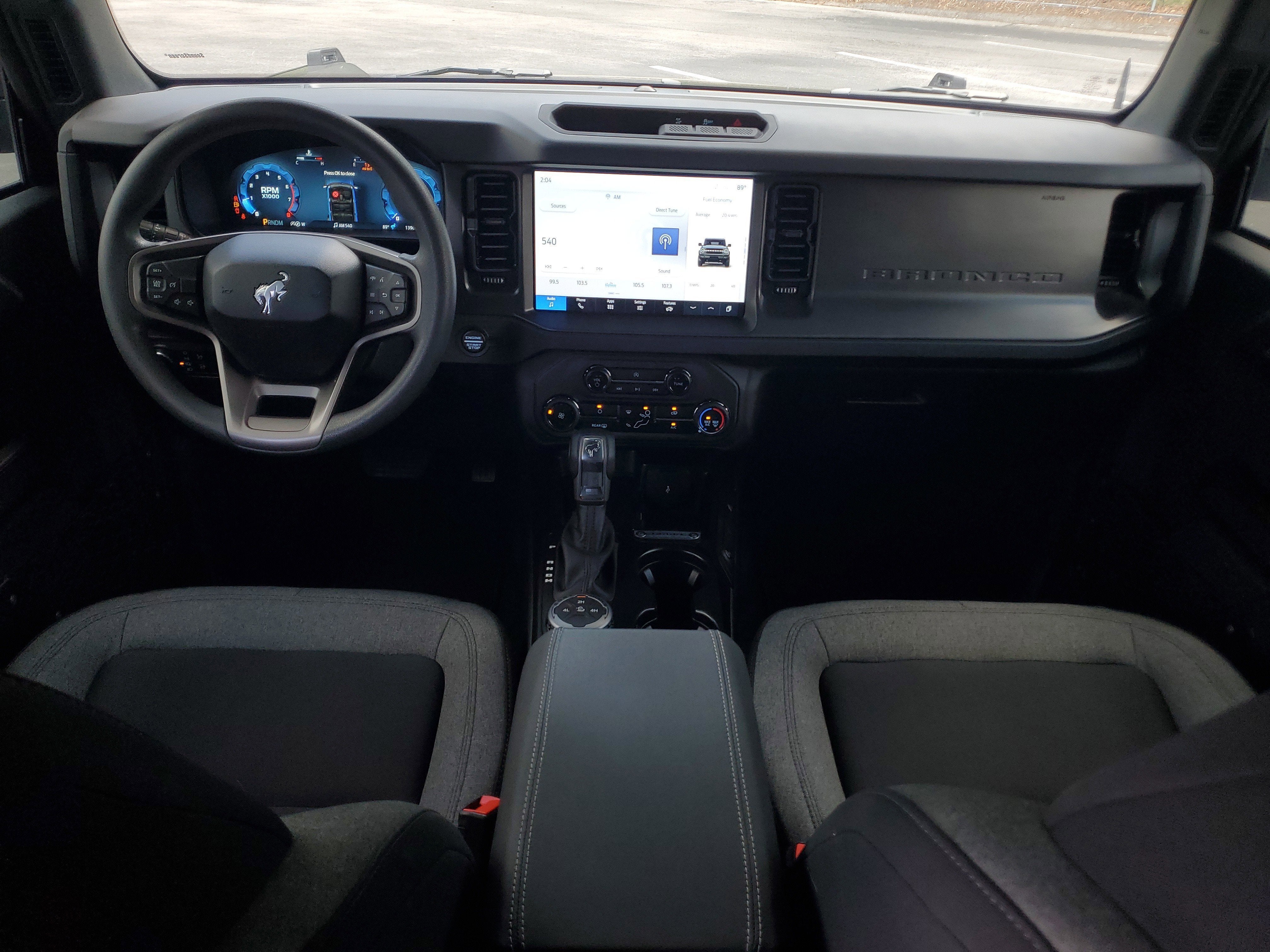 2025 Ford Bronco Base