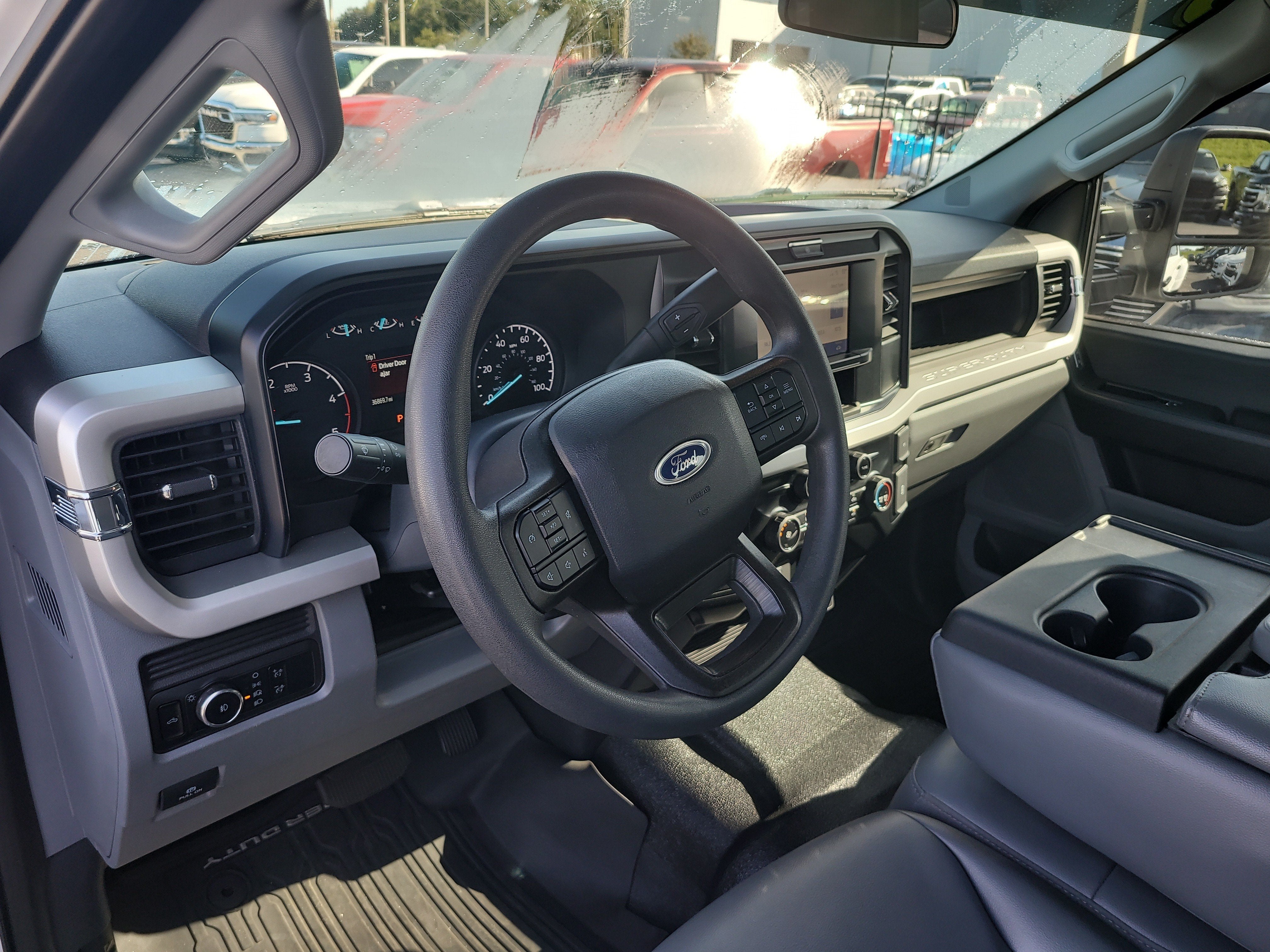 2025 Ford Super Duty F-350 DRW XL