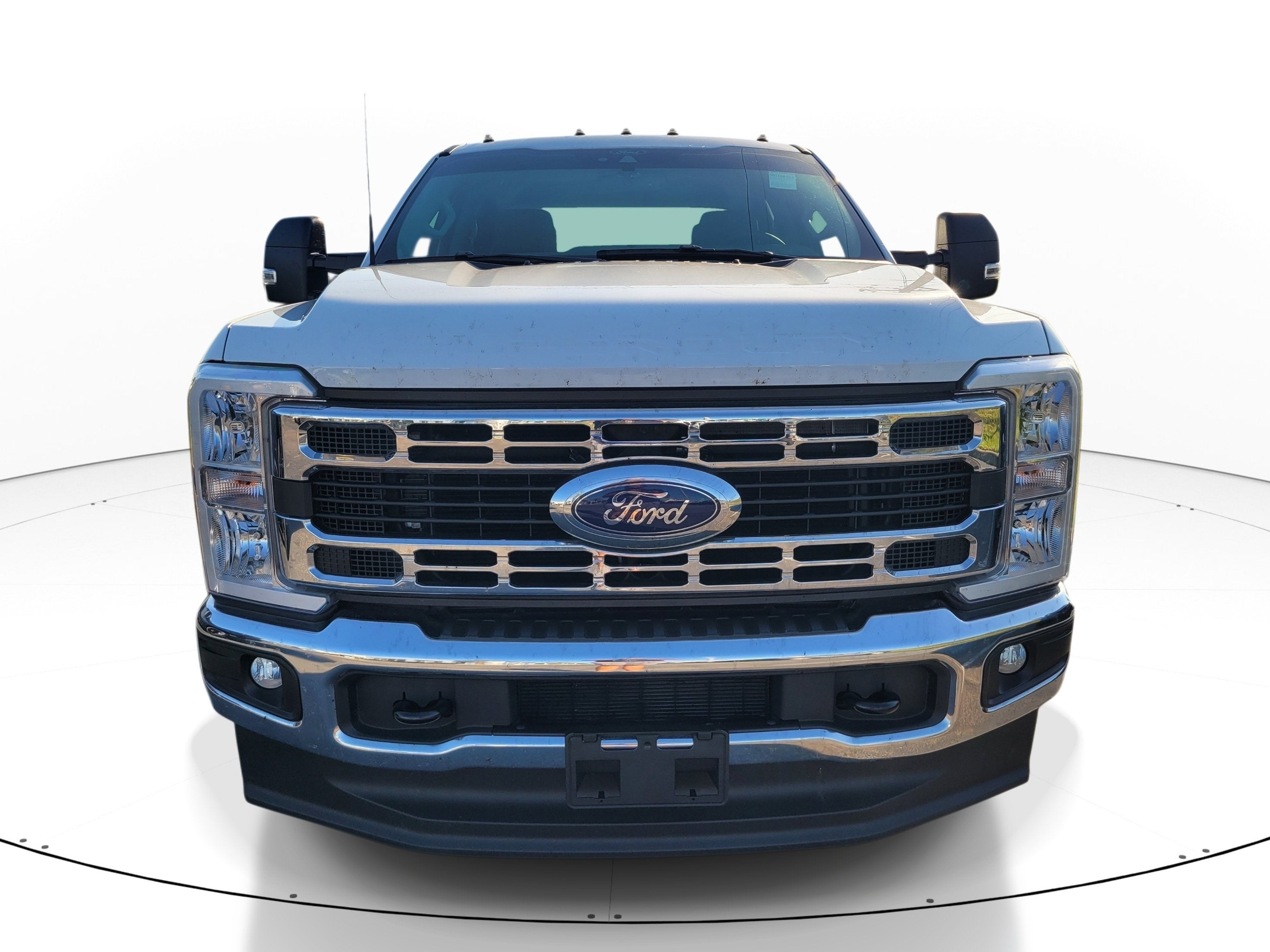2024 Ford Super Duty F-350 DRW XLT